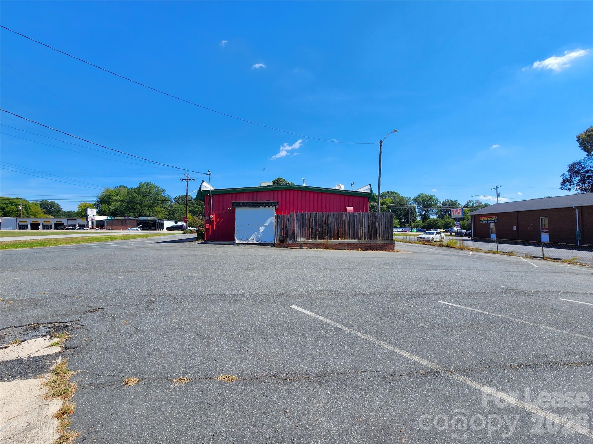 2300 S Cannon Boulevard Property Photo 16