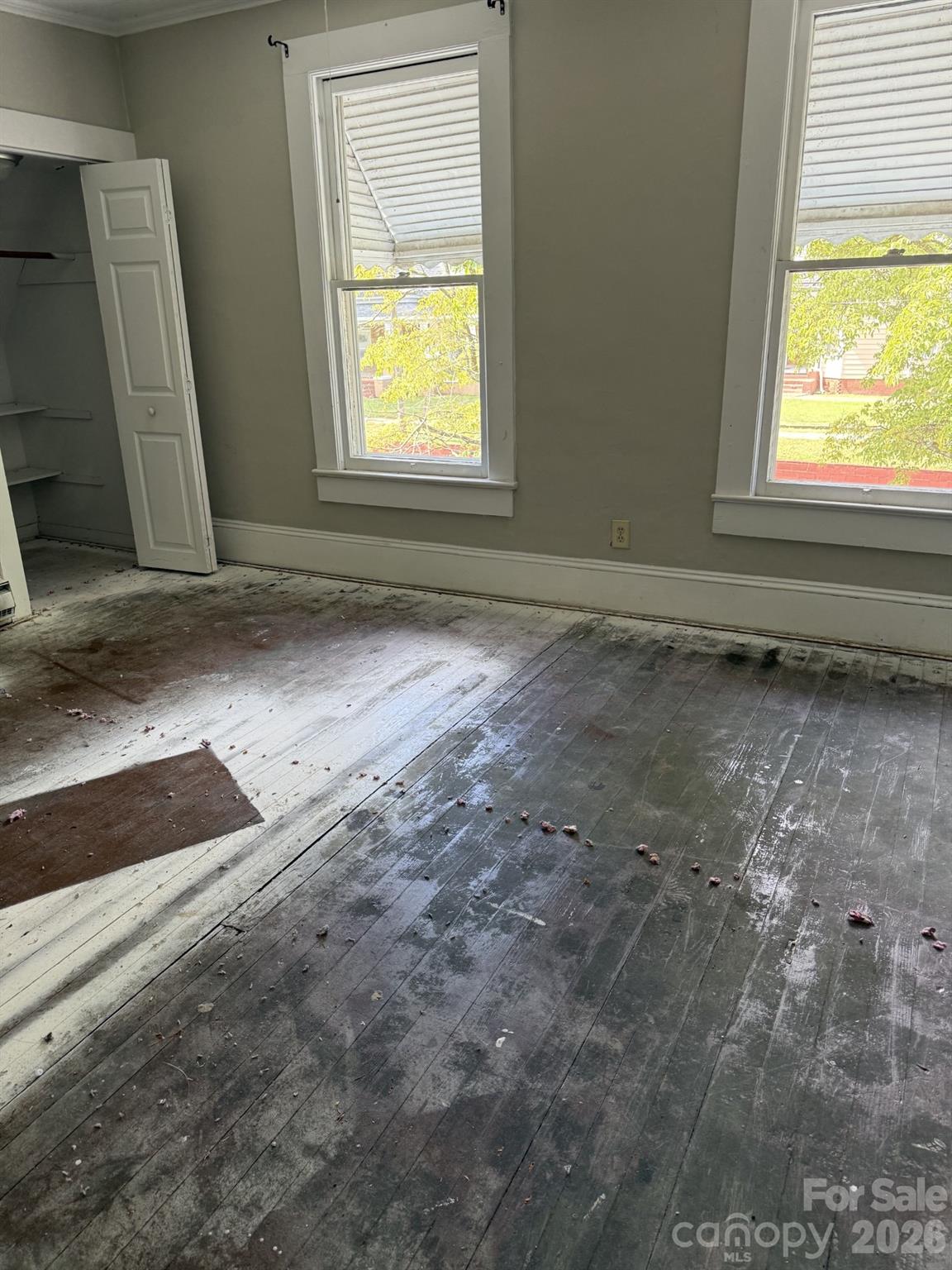 610 4th Street Property Photo 3