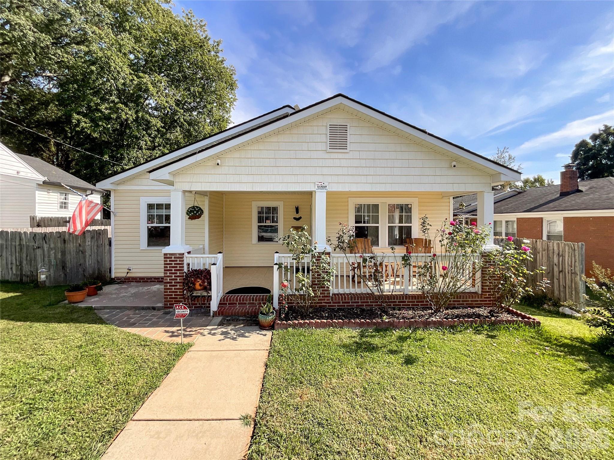 1501 Effingham Road Property Photo 1
