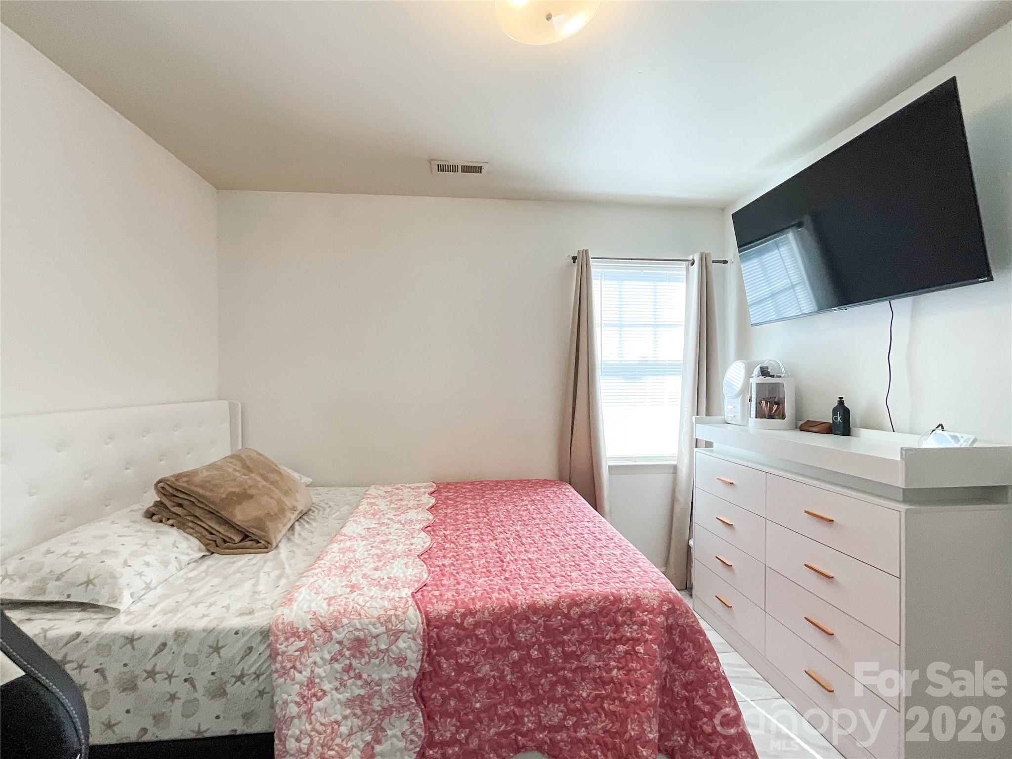 1501 Effingham Road Property Photo 14