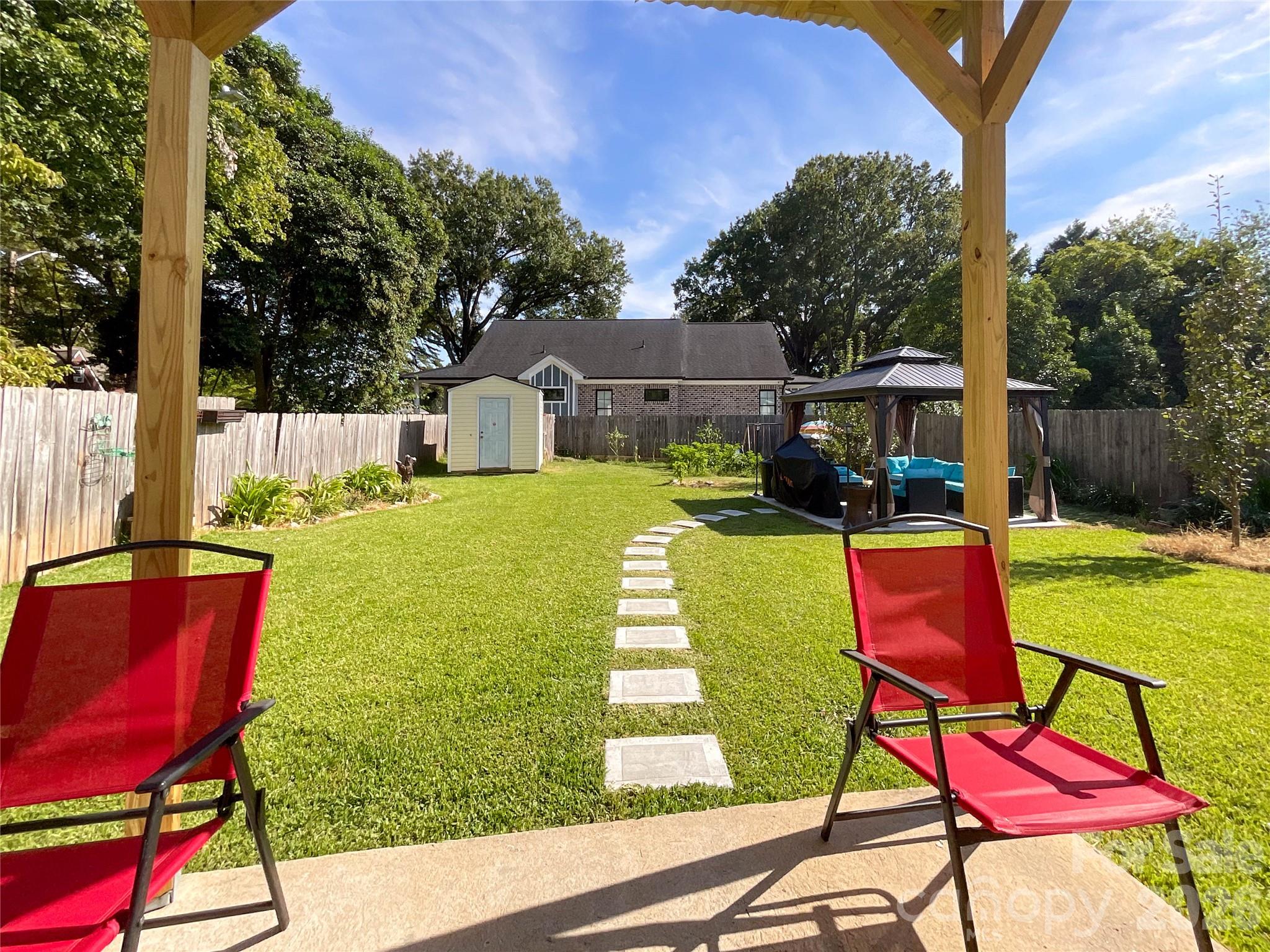 1501 Effingham Road Property Photo 24