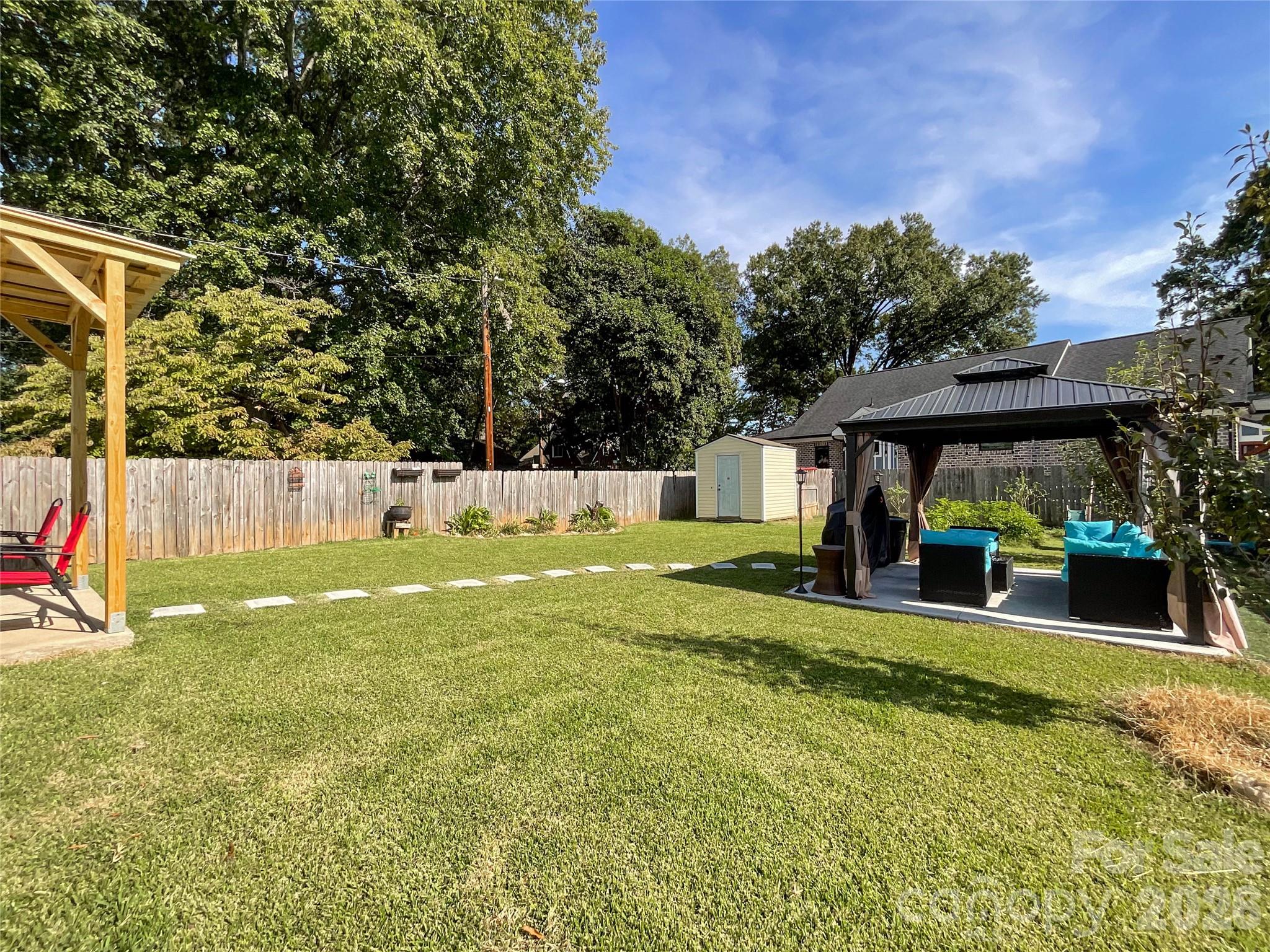 1501 Effingham Road Property Photo 25