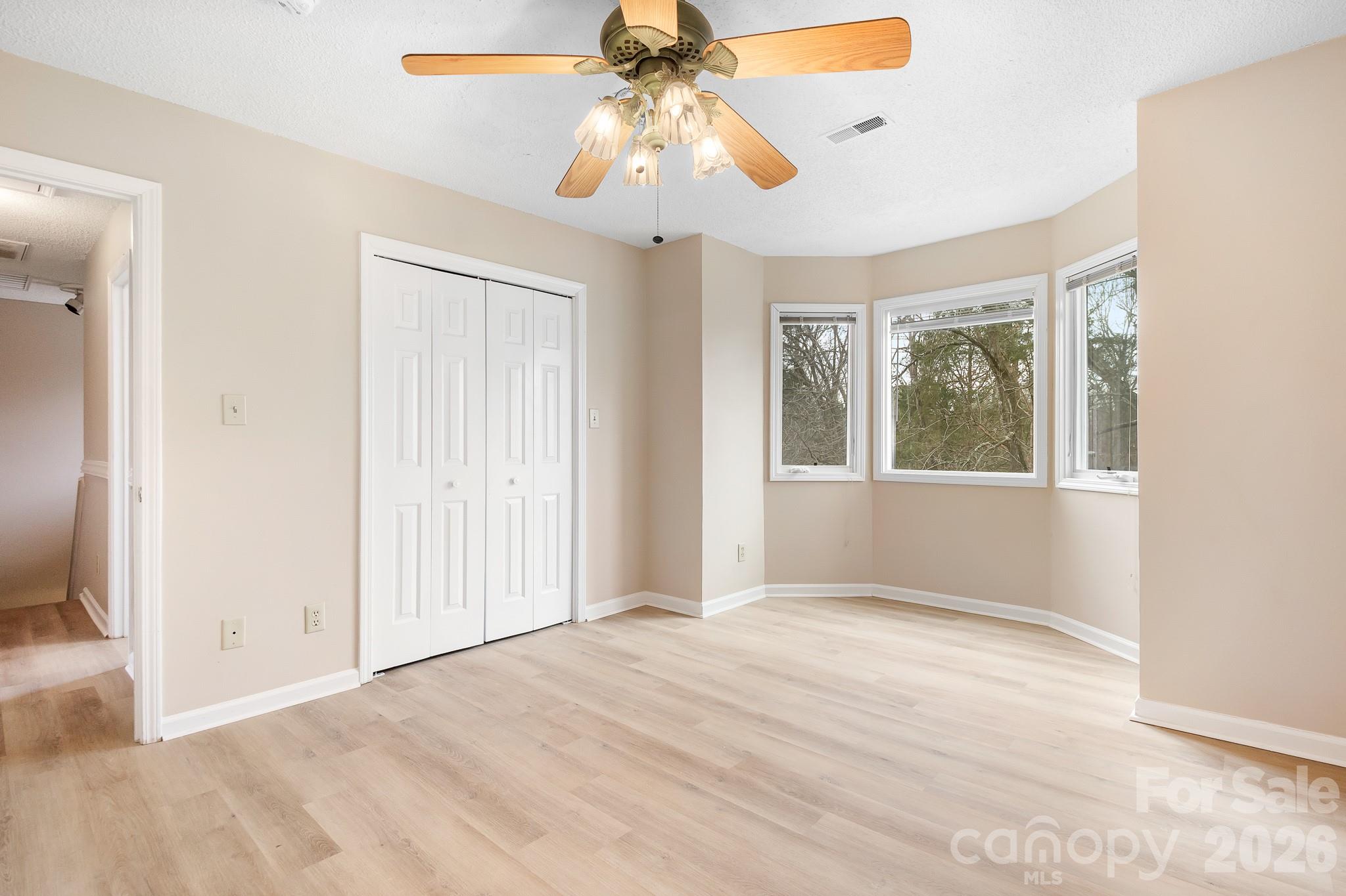 1126 Hanford Place Property Photo 15