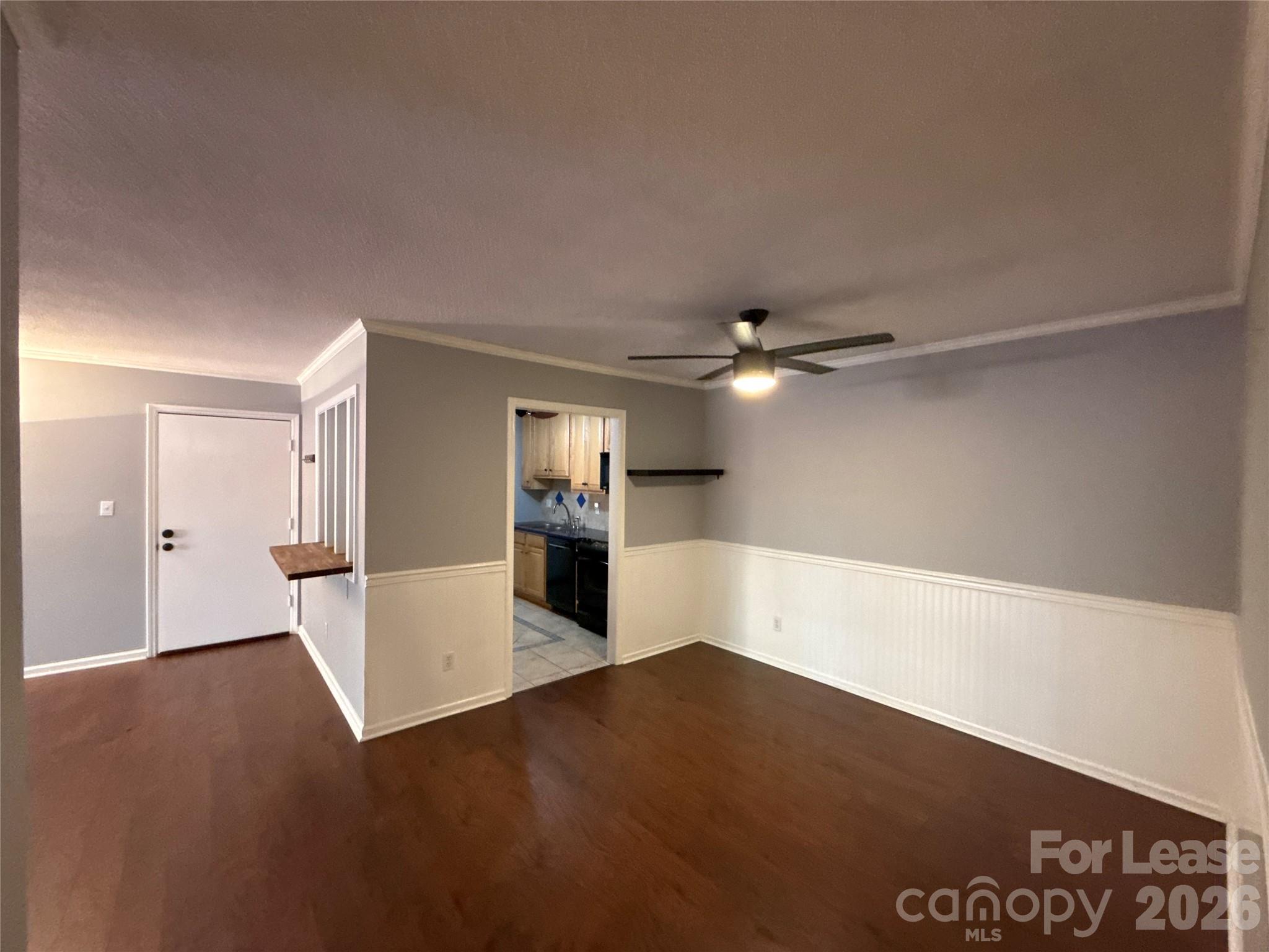 4739 Hedgemore Drive N Property Photo 6