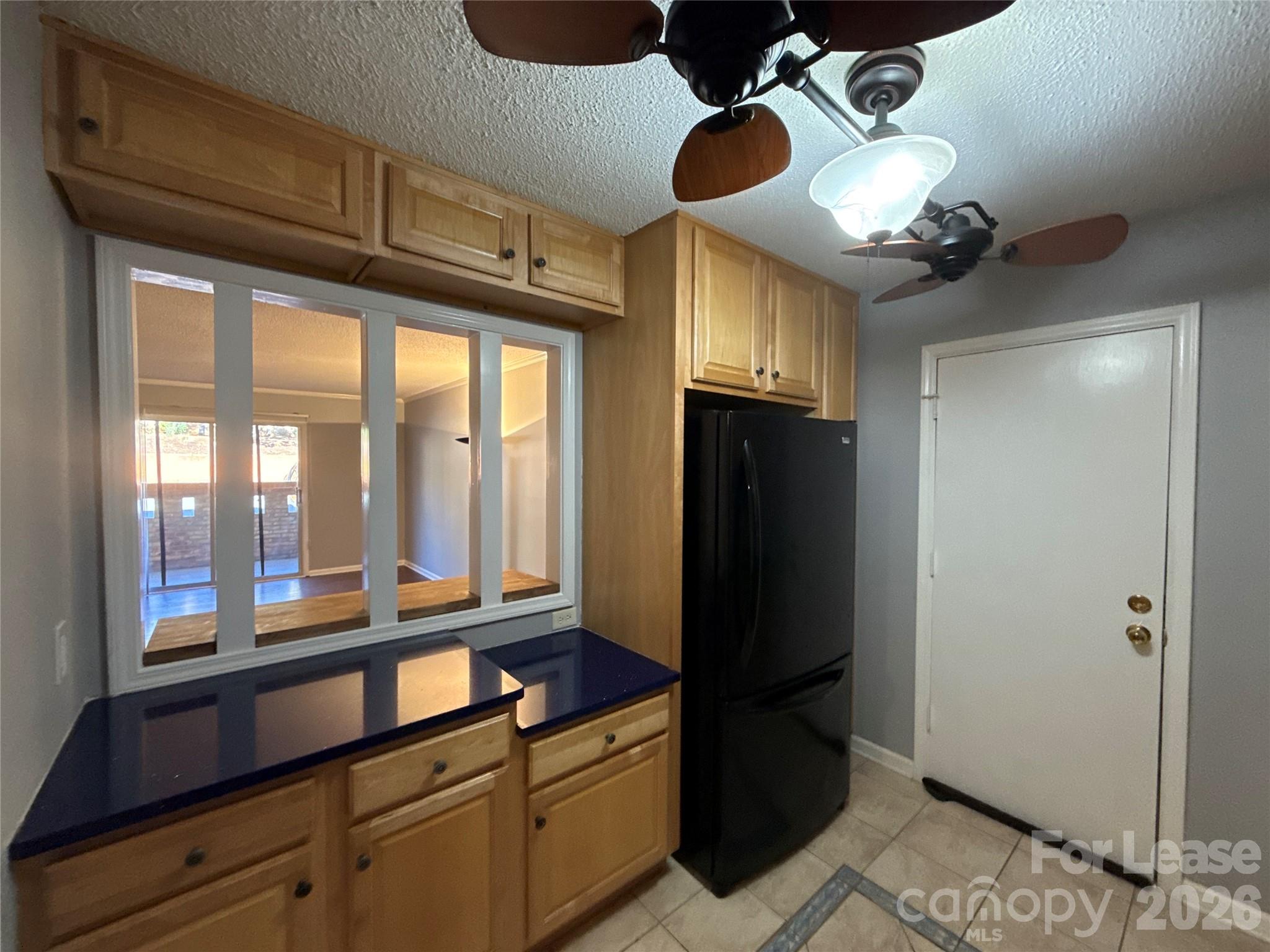 4739 Hedgemore Drive N Property Photo 9