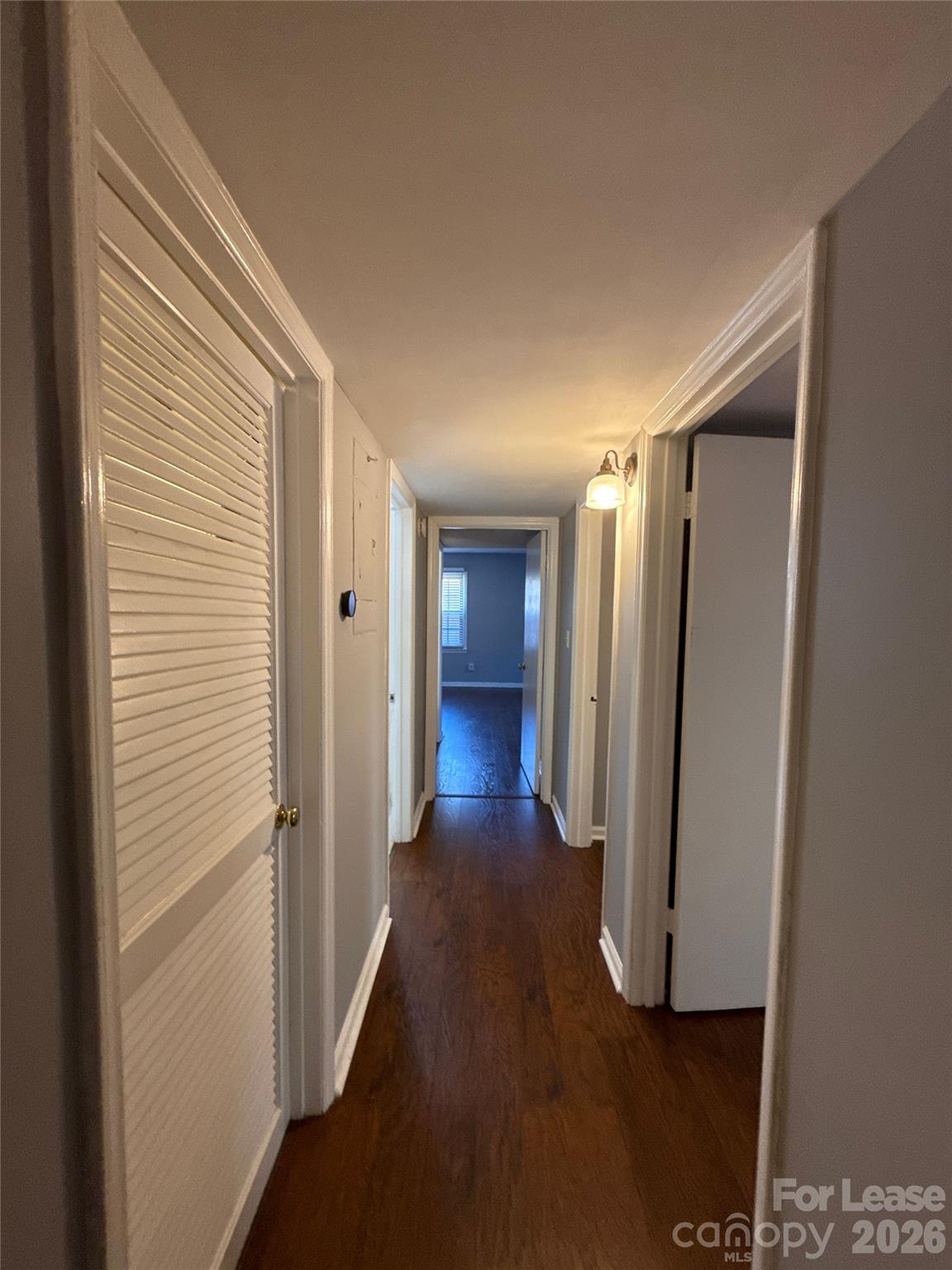4739 Hedgemore Drive N Property Photo 10