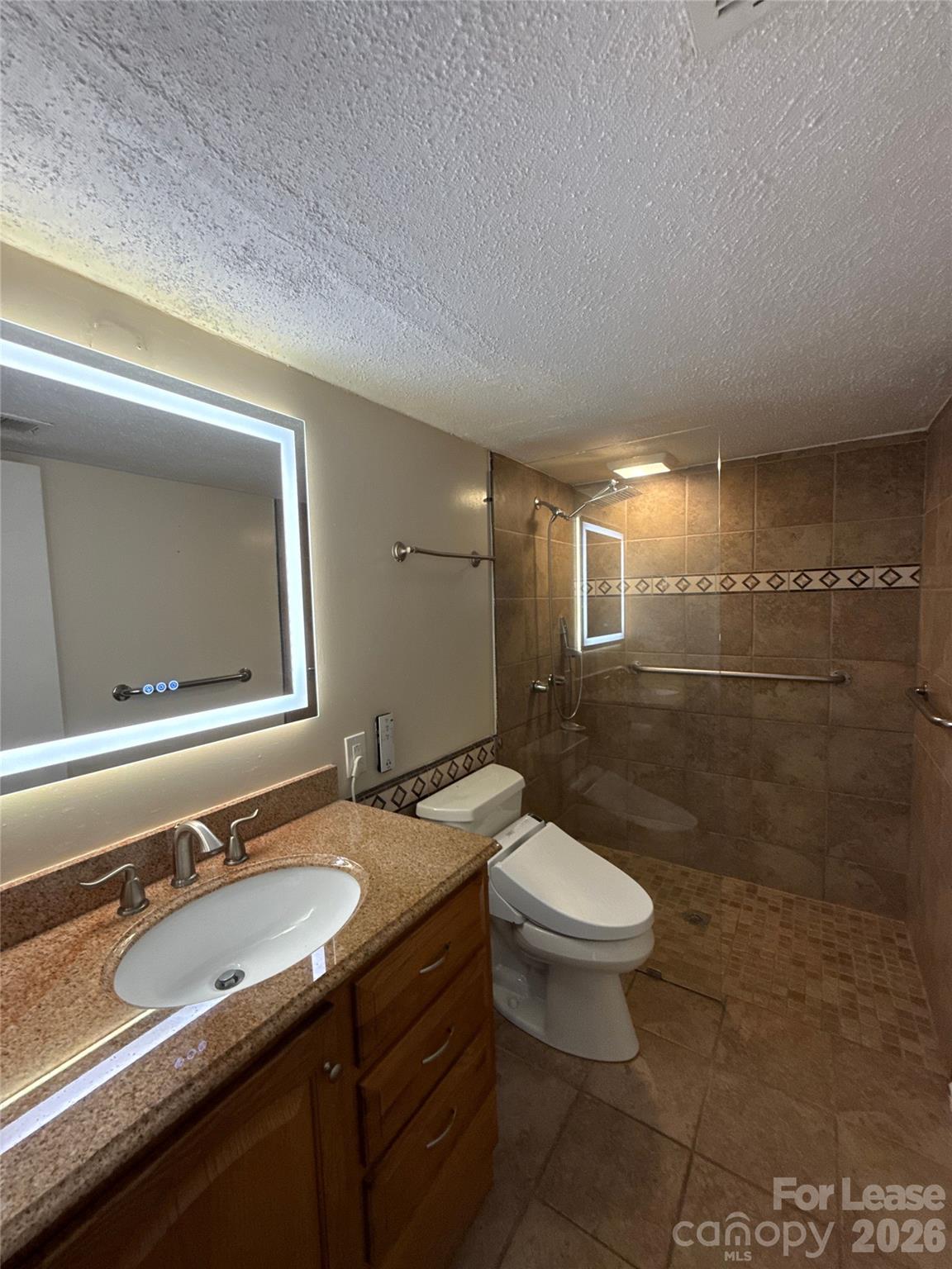 4739 Hedgemore Drive N Property Photo 12