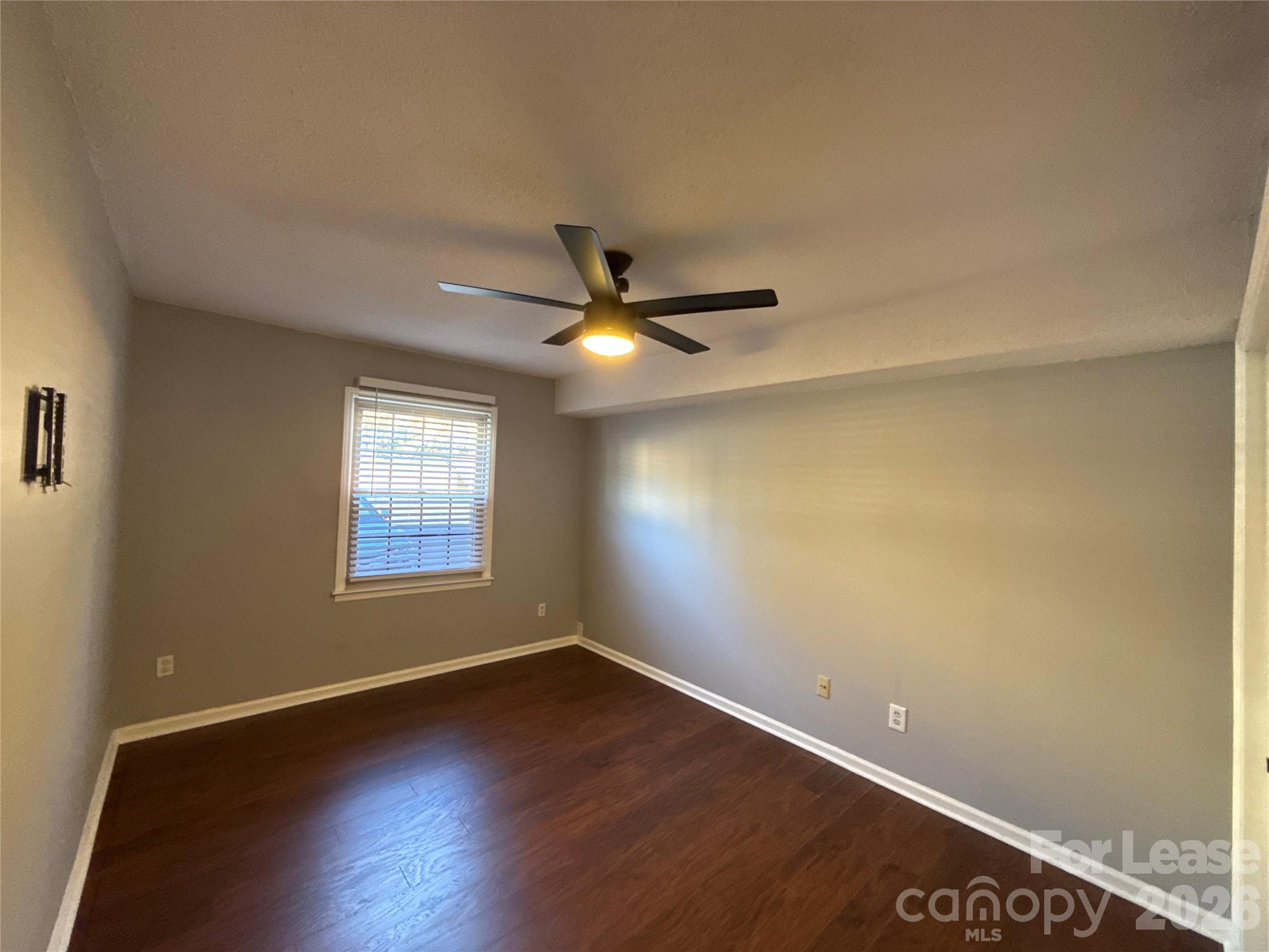 4739 Hedgemore Drive N Property Photo 15