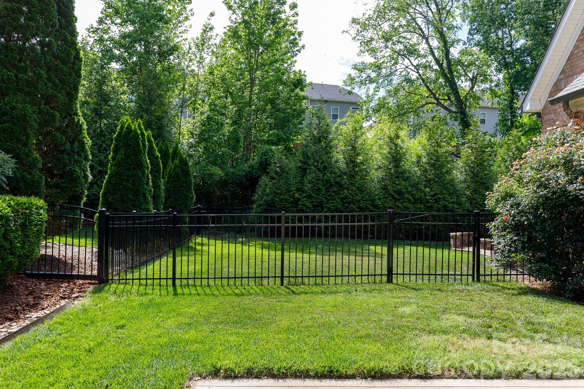 886 Hickory Stick Drive Property Photo 31