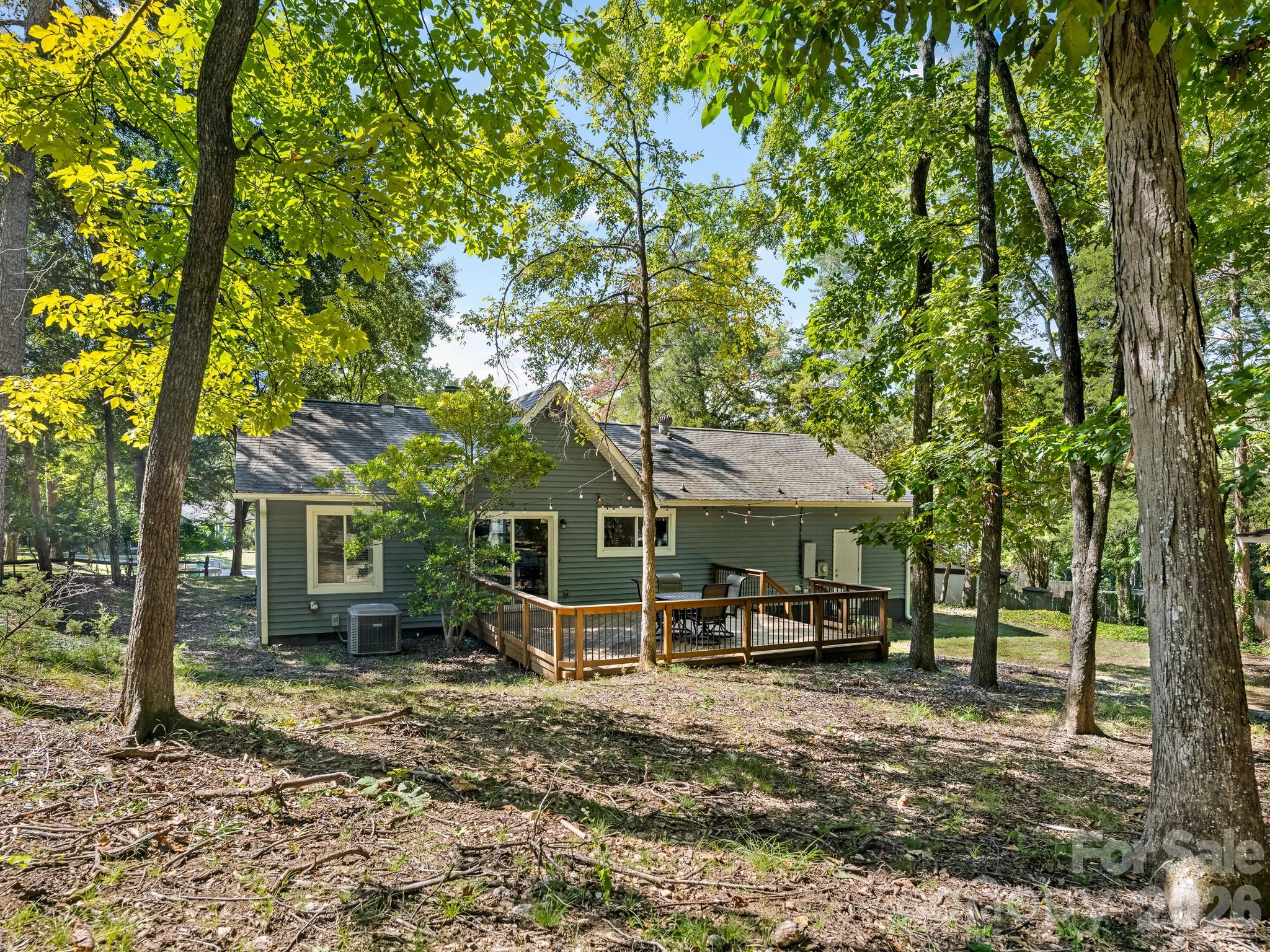 7904 Oakbark Lane Property Photo 21
