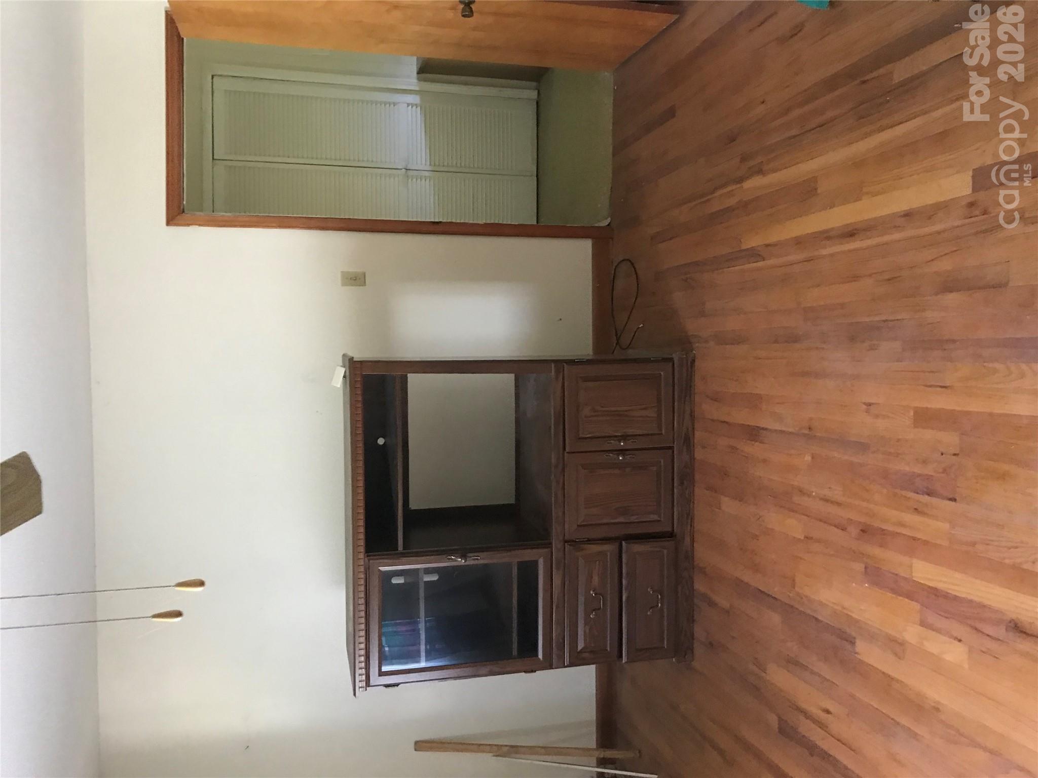 4430129 Property Photo 10
