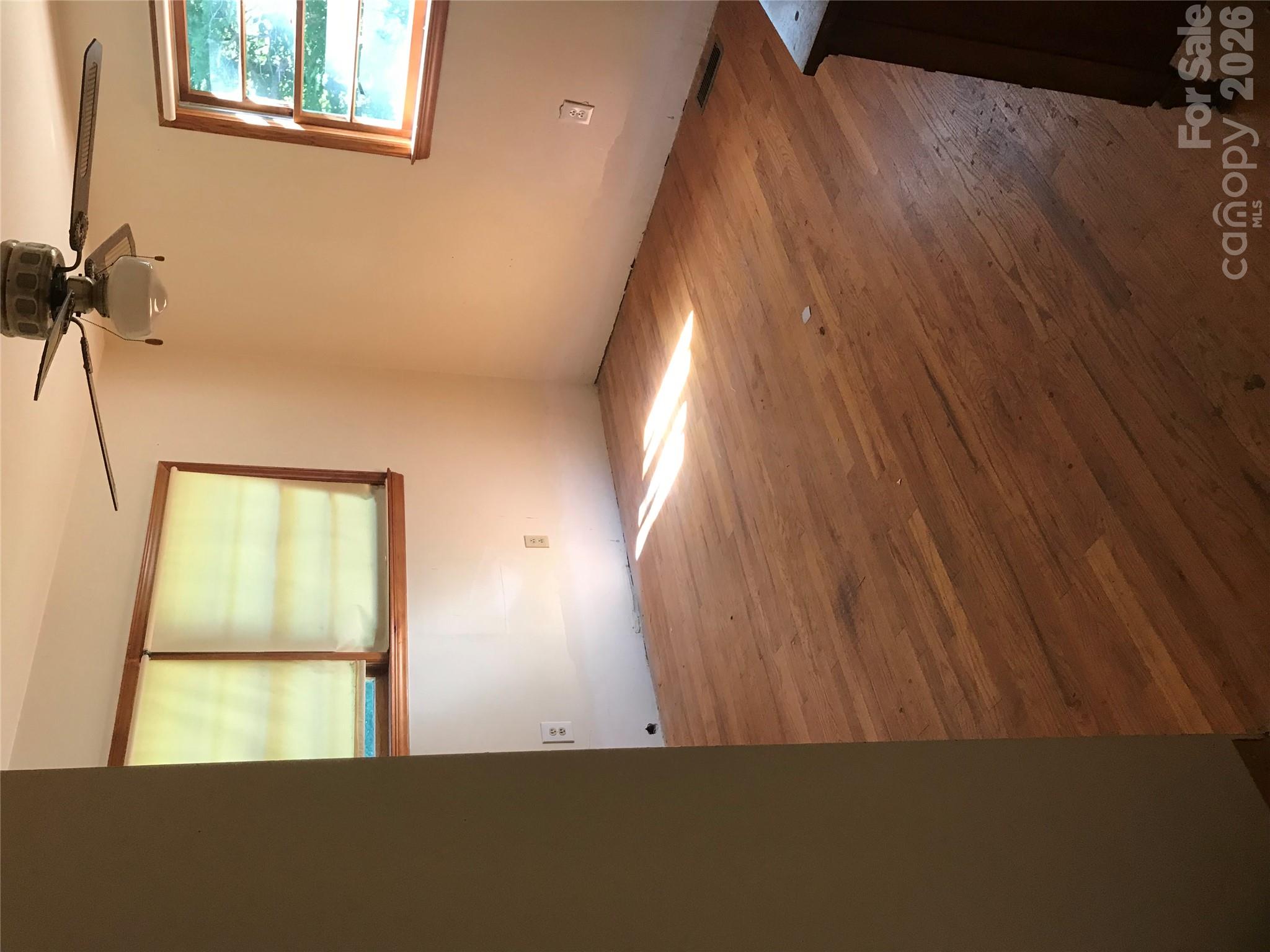 4430129 Property Photo 11