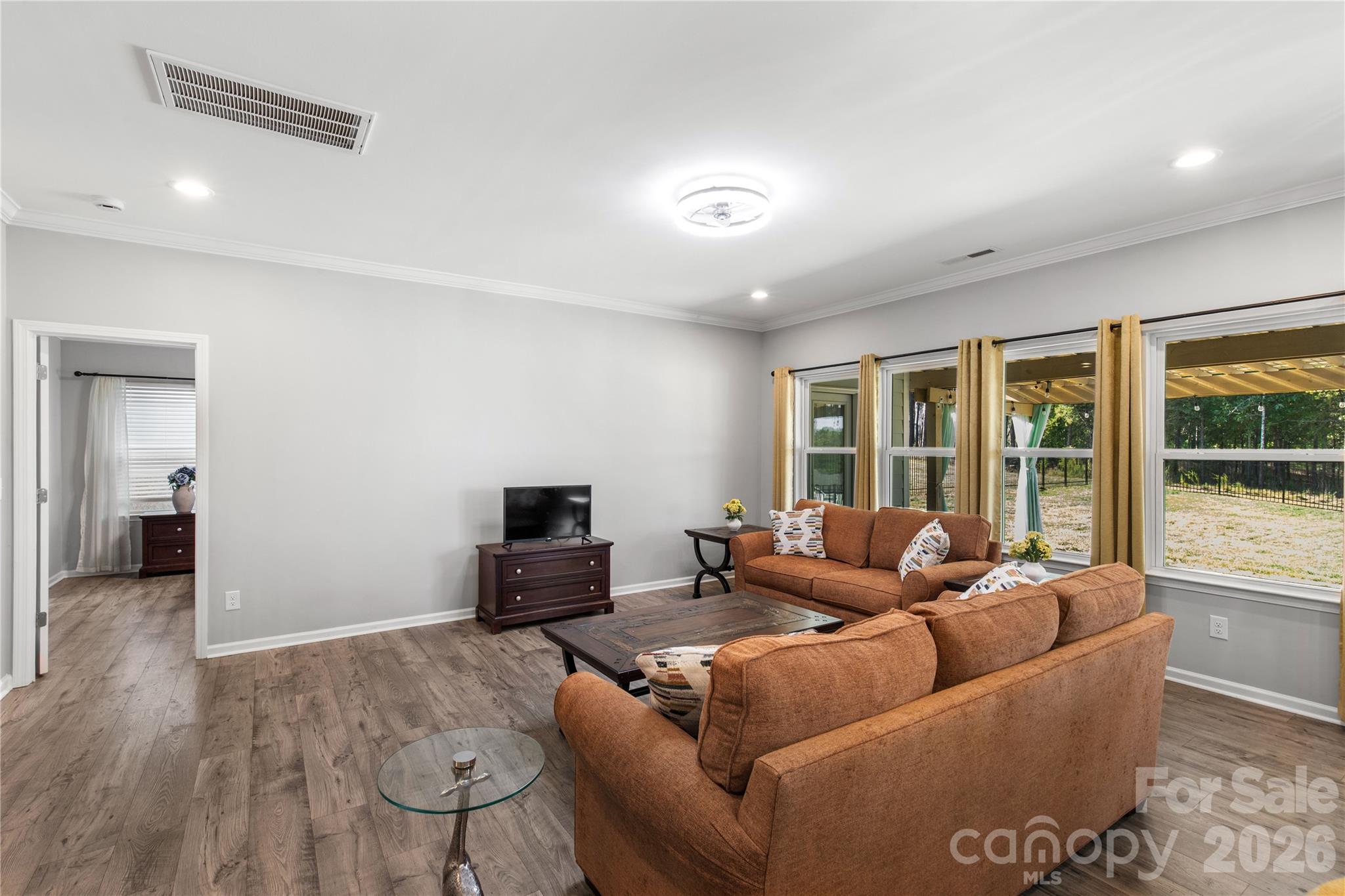 5235 Admirals Landing Property Photo 14