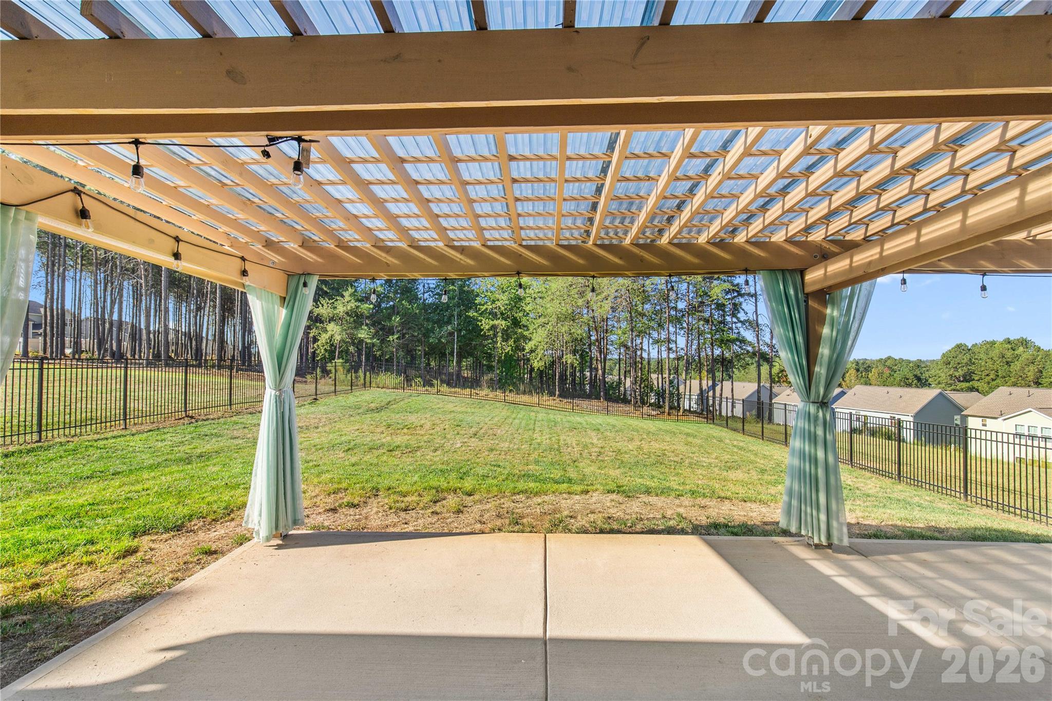 5235 Admirals Landing Property Photo 35