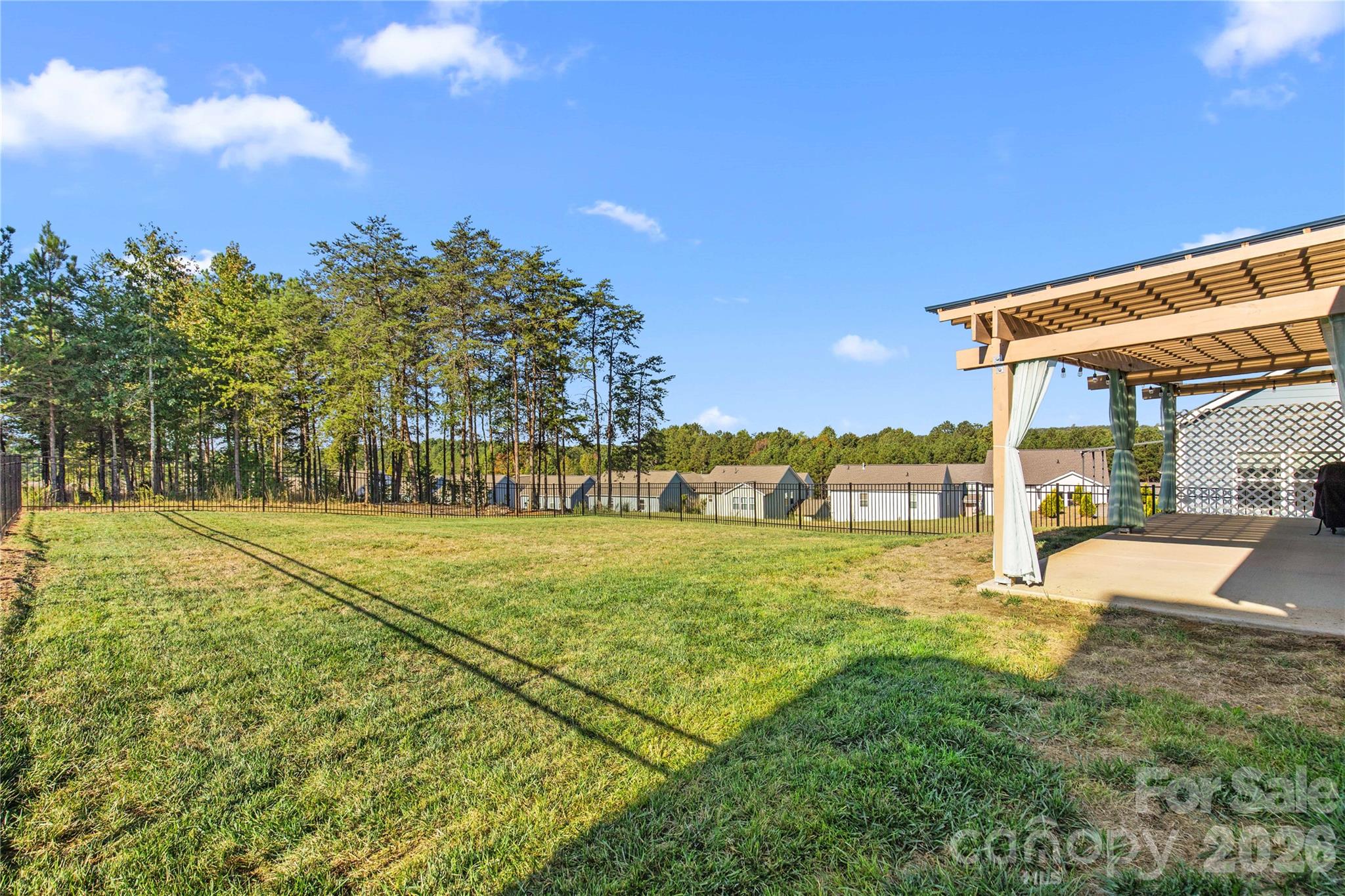 5235 Admirals Landing Property Photo 36