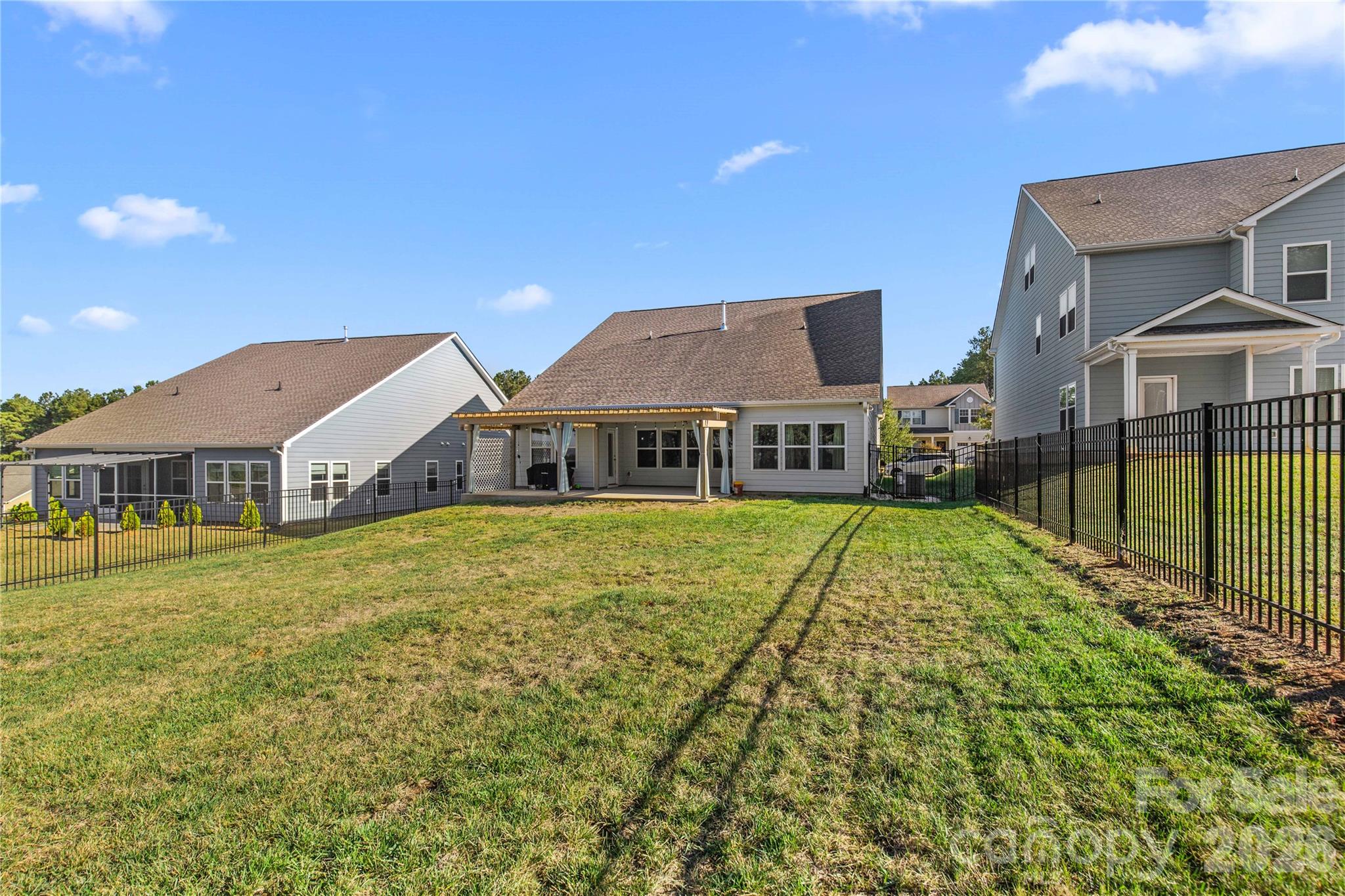 5235 Admirals Landing Property Photo 38
