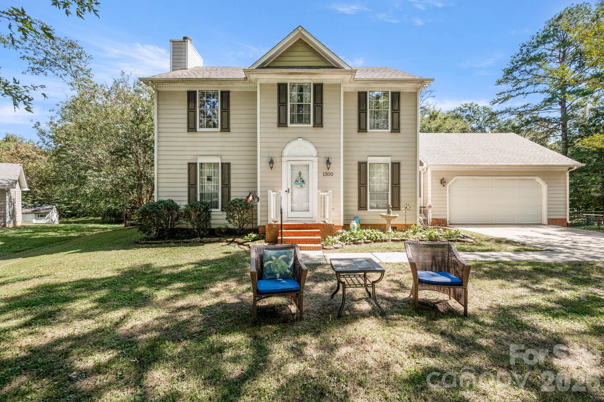 1300 Sugar Hollow Drive Property Photo 1