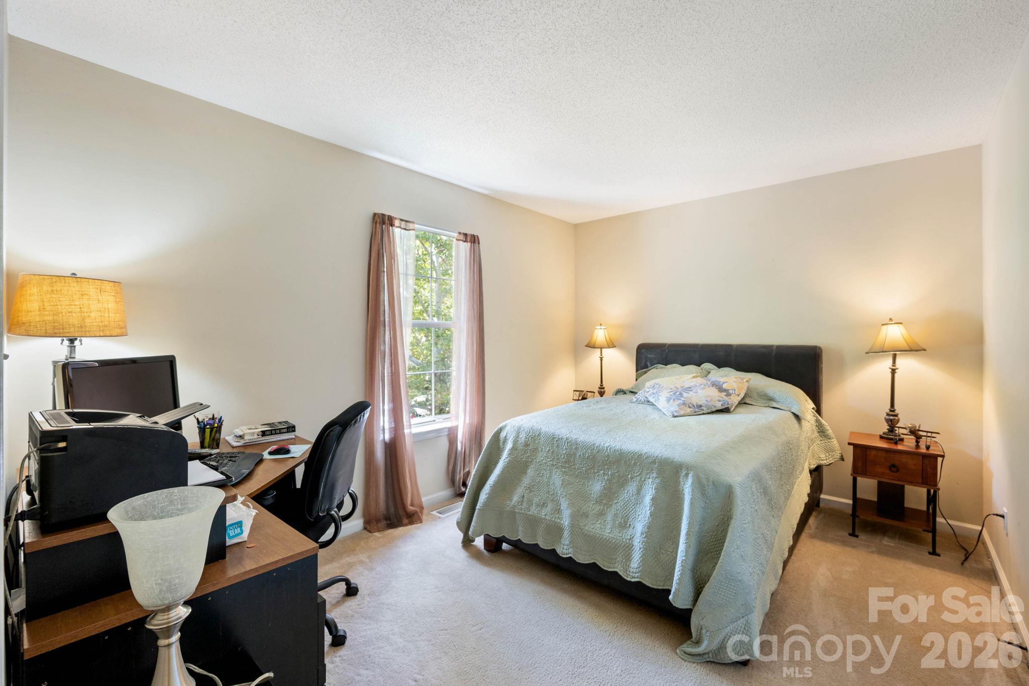 1300 Sugar Hollow Drive Property Photo 19