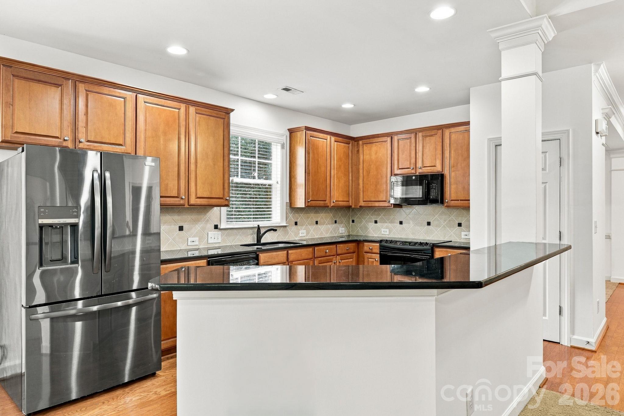 17625 Harbor Walk Drive Property Photo 13