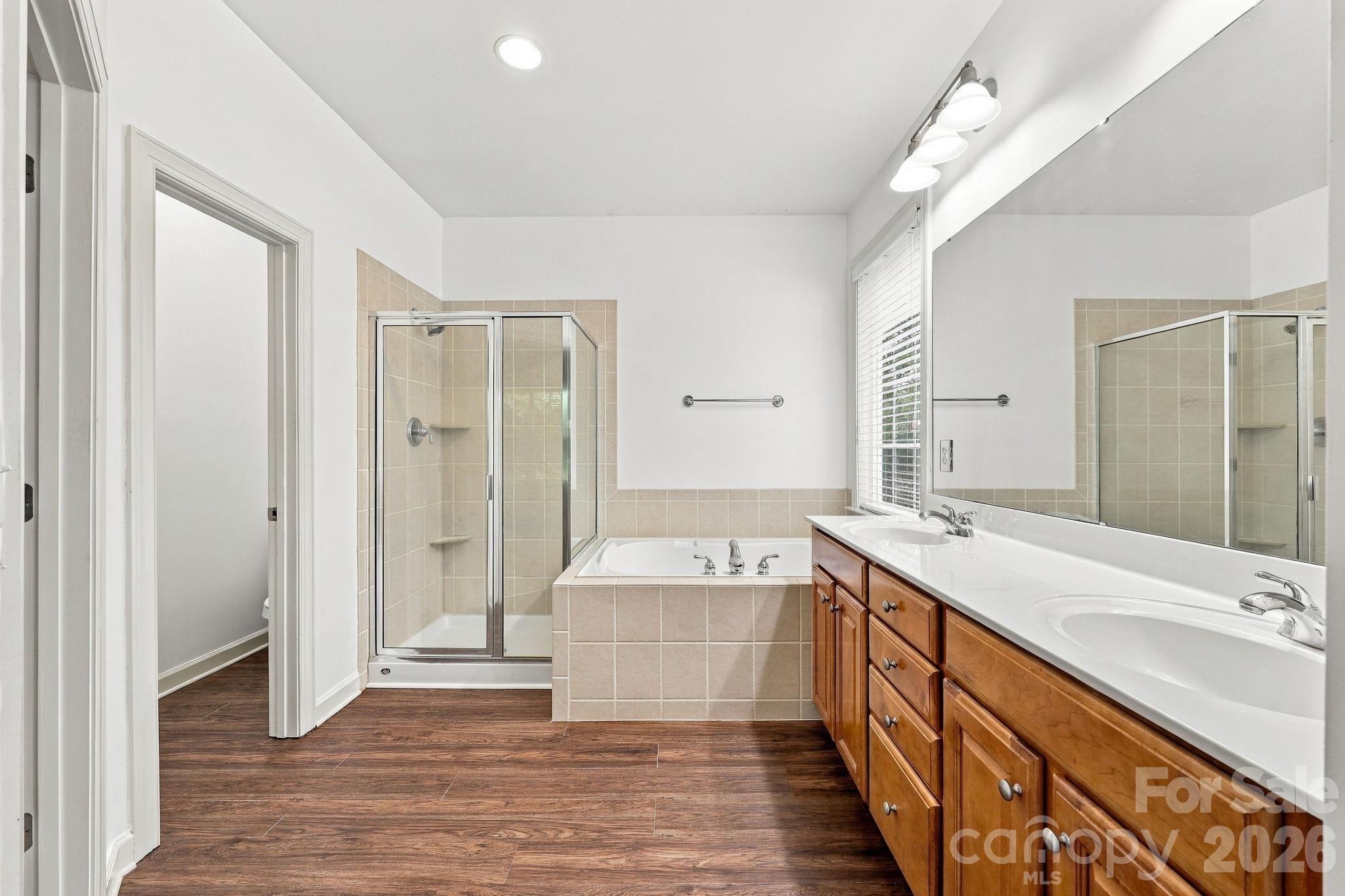 17625 Harbor Walk Drive Property Photo 25