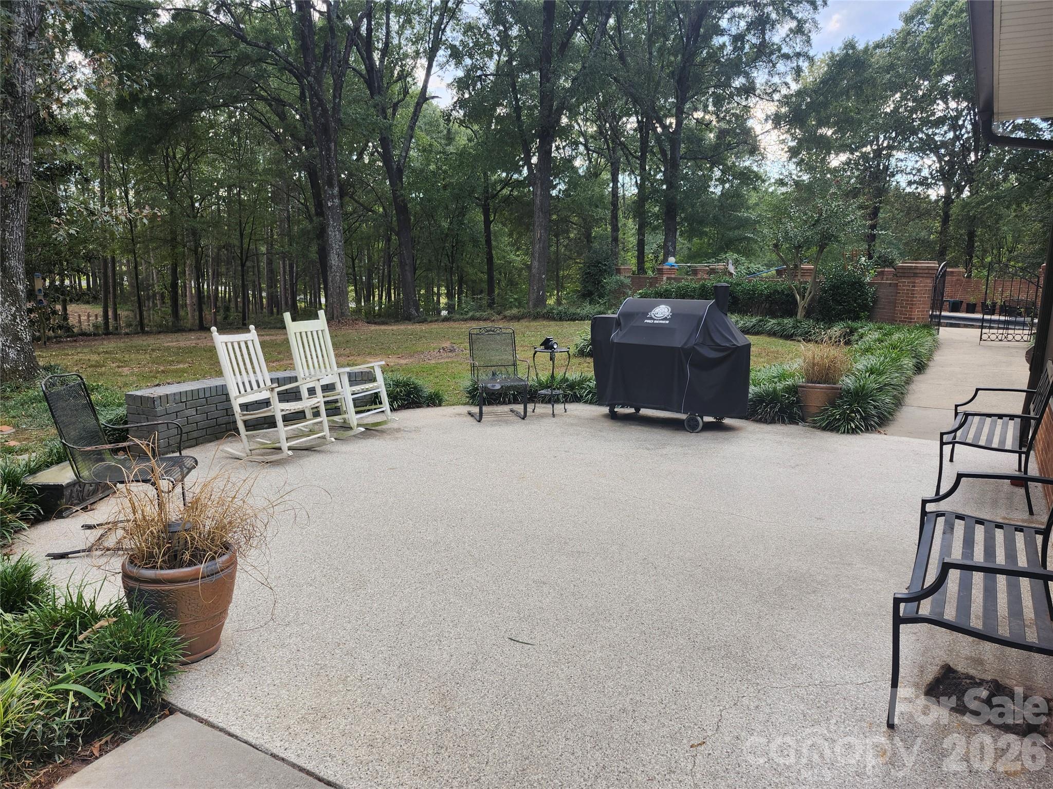 2409 Griffith Road Property Photo 16