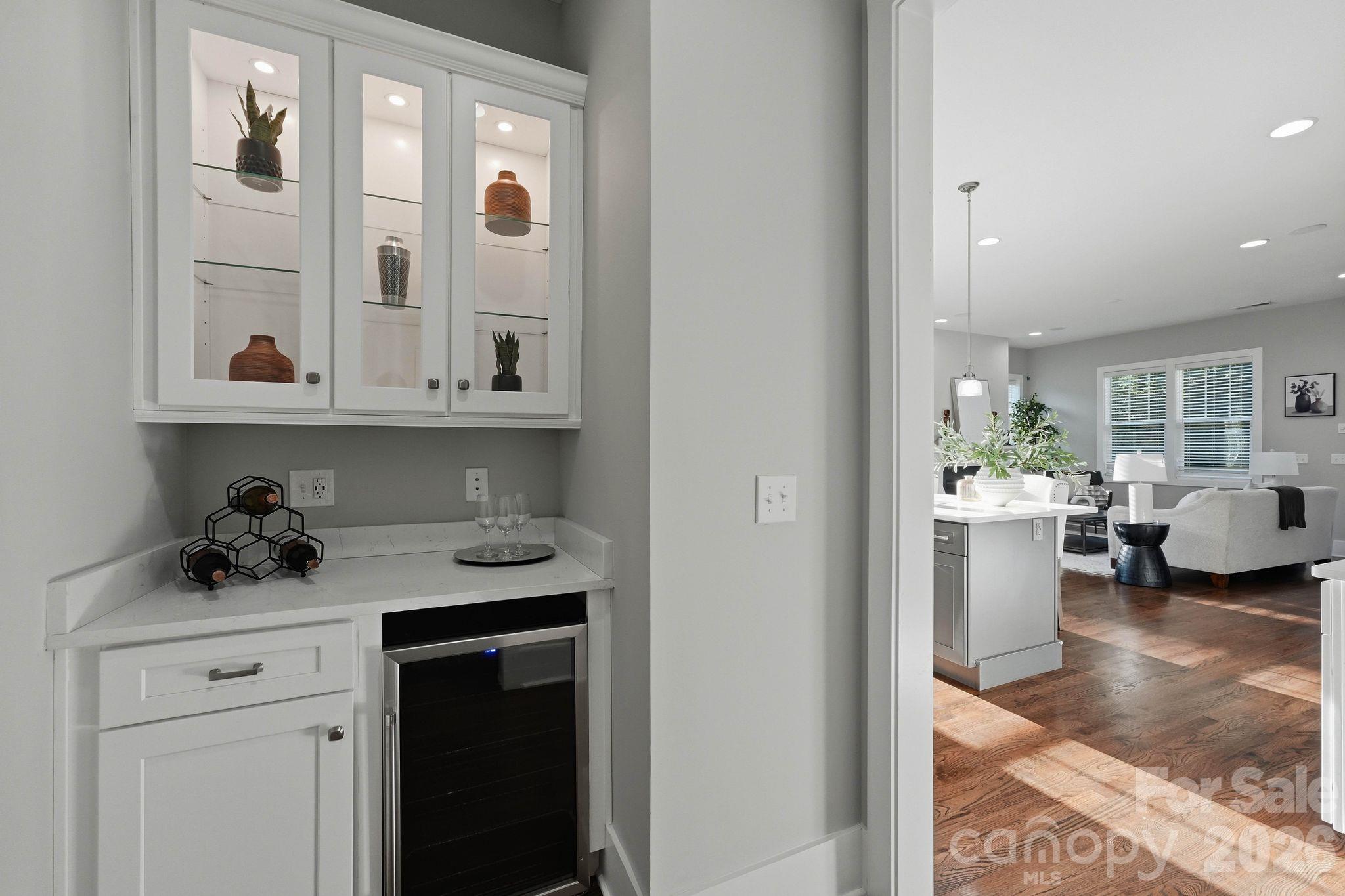 1303 Cortland Road Property Photo 8