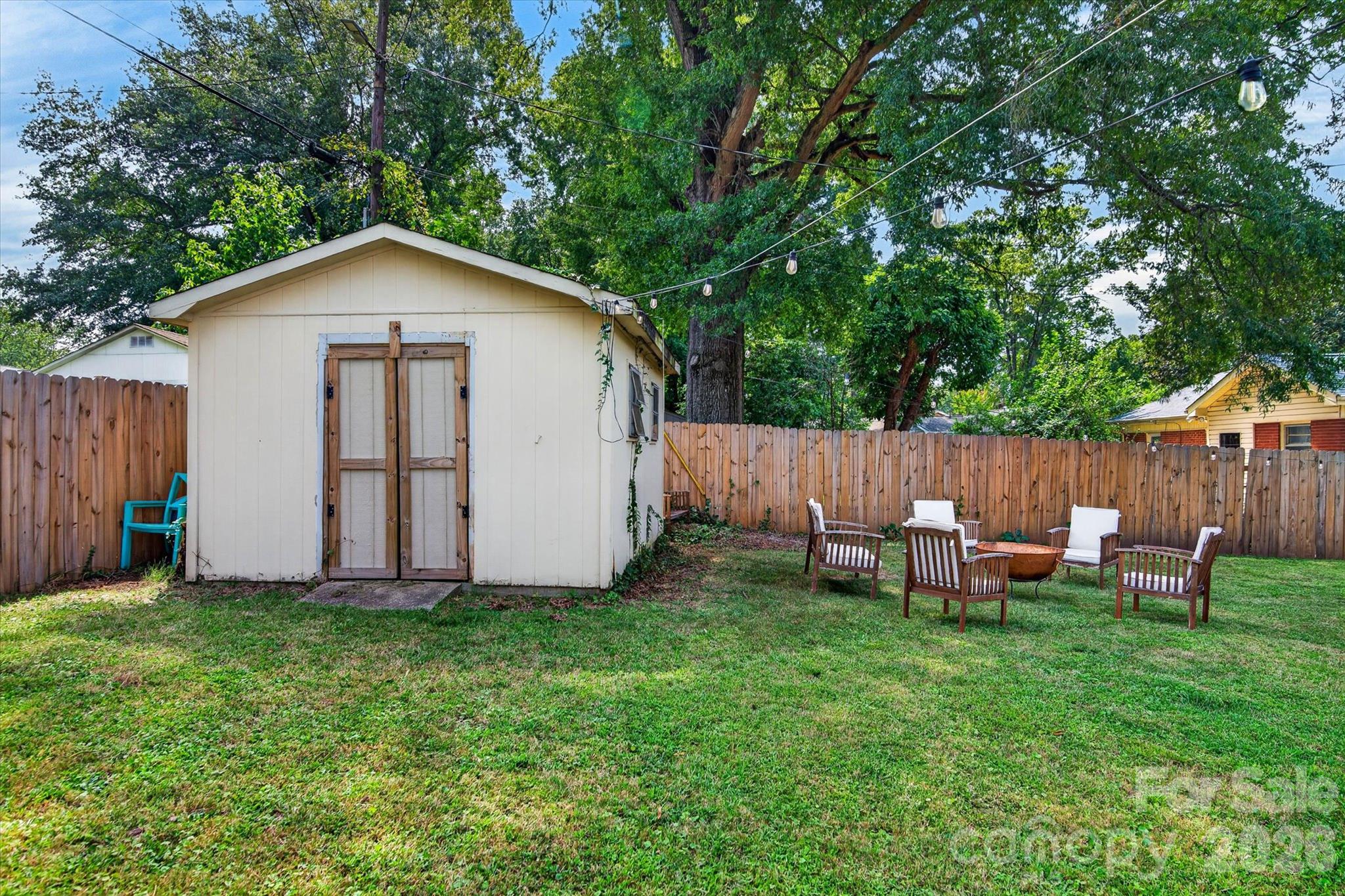 3857 Whitehall Drive Property Photo 13