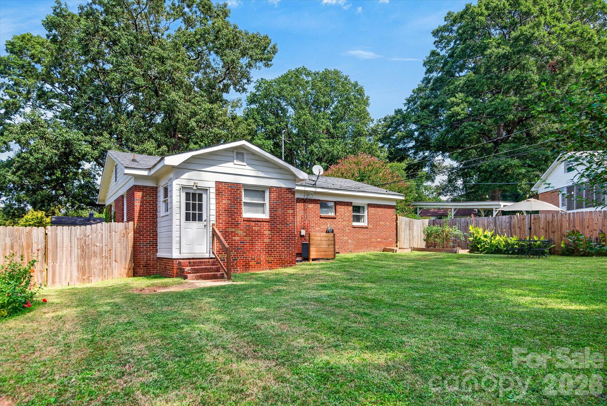 3857 Whitehall Drive Property Photo 14