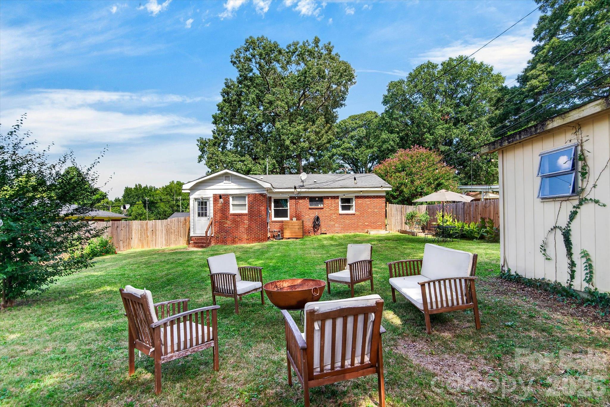 3857 Whitehall Drive Property Photo 15