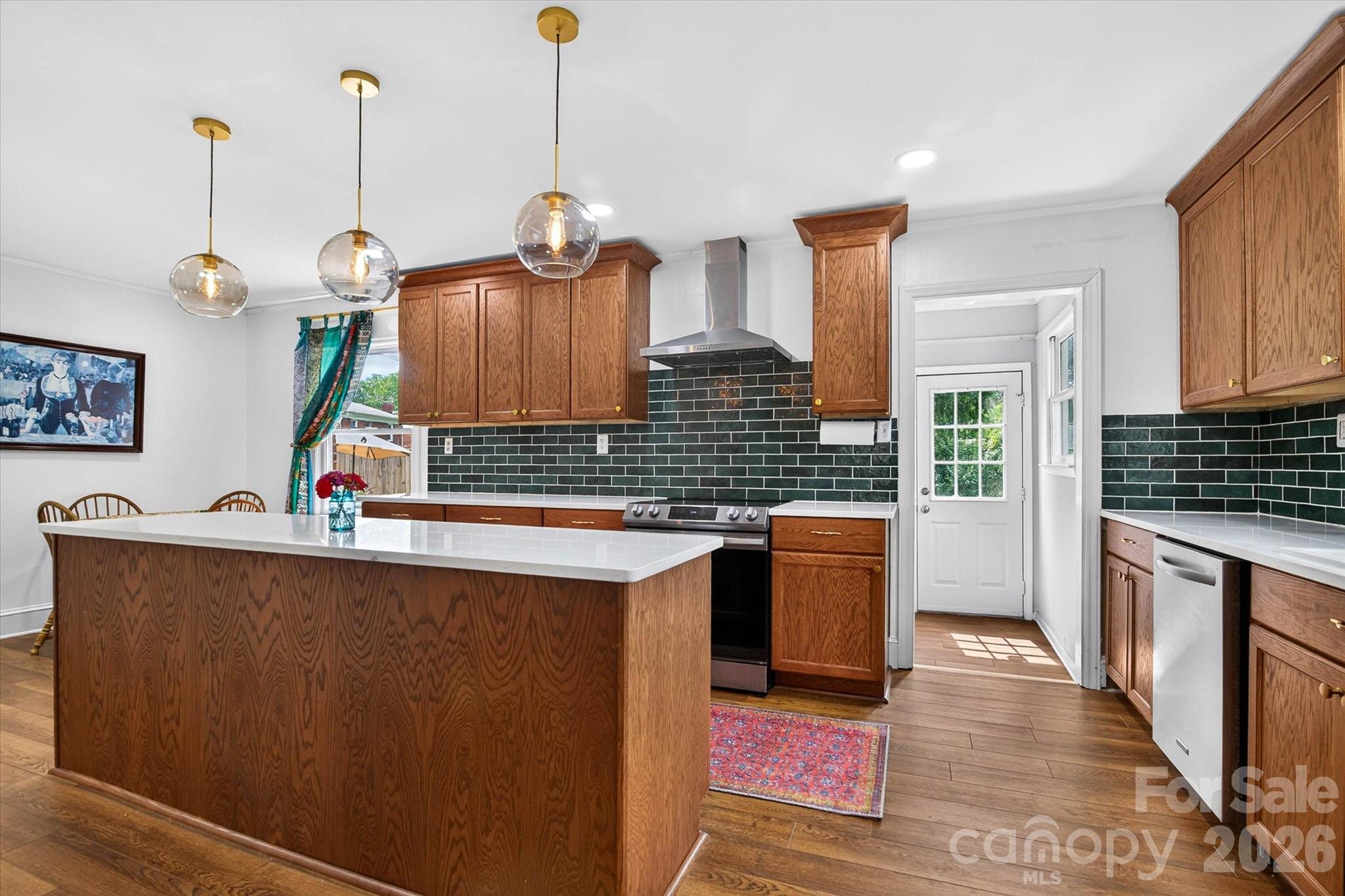 3857 Whitehall Drive Property Photo 22