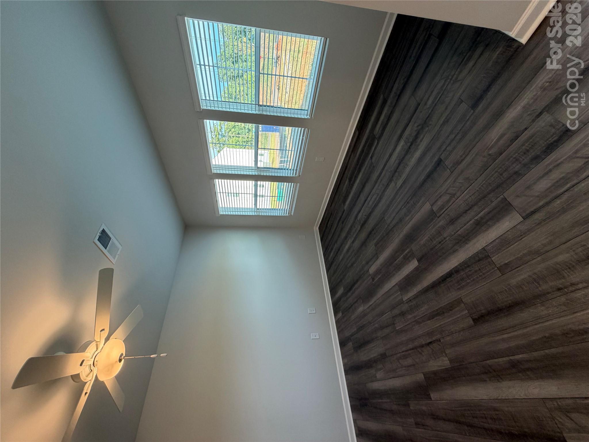 6554 Harlech Street Property Photo 2