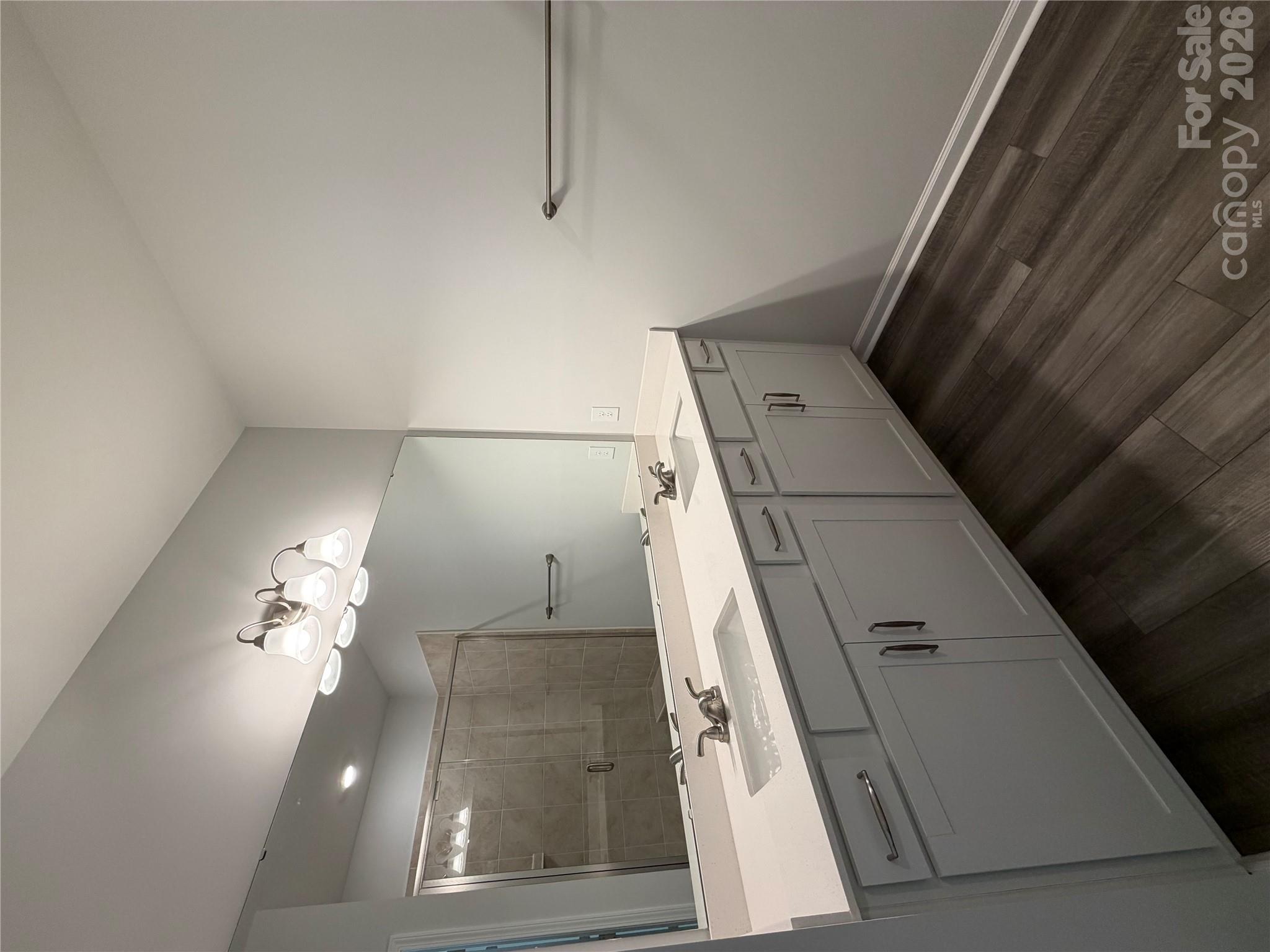 6554 Harlech Street Property Photo 16