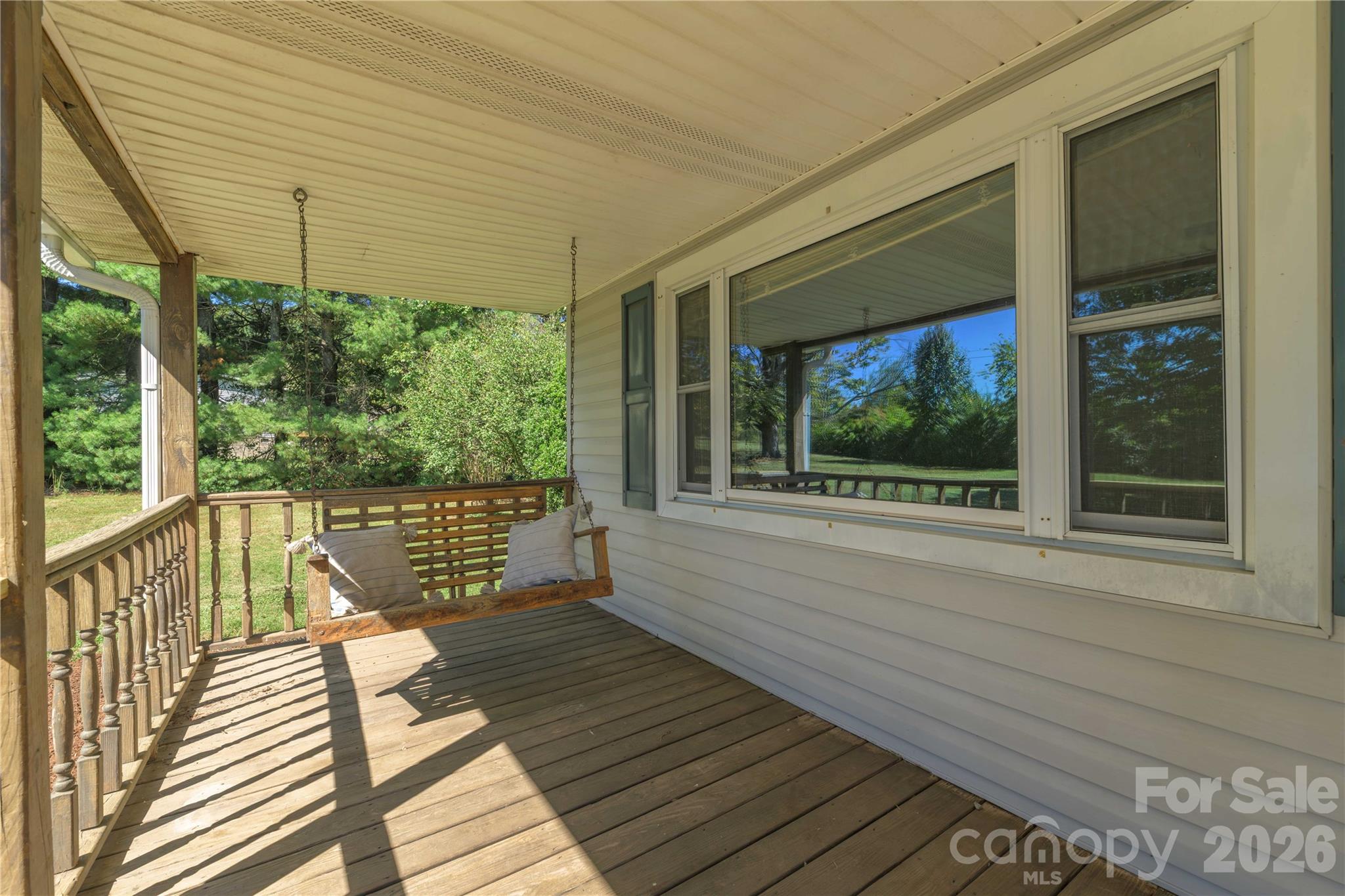 550 Enka Lake Road Property Photo 5