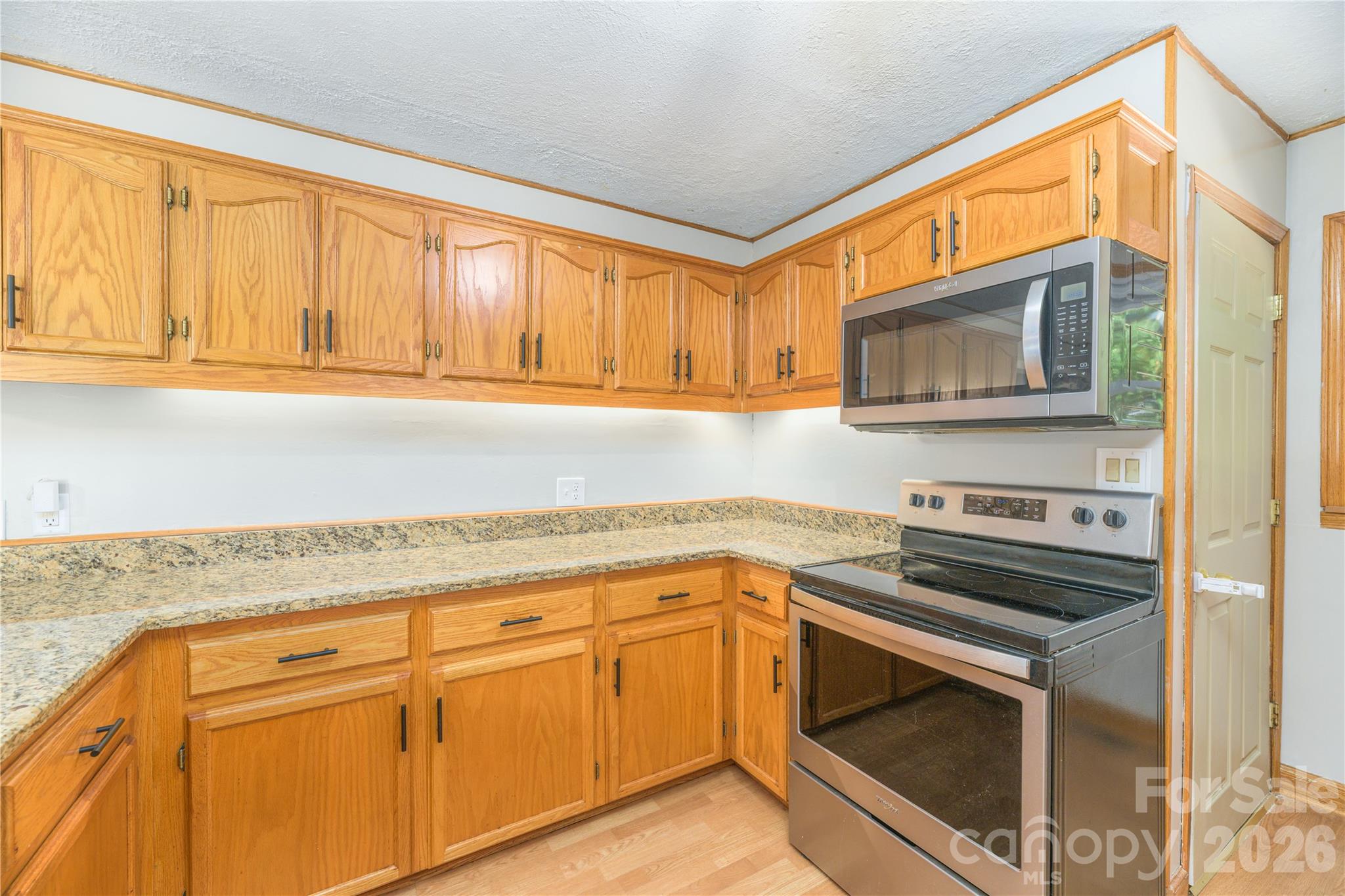 550 Enka Lake Road Property Photo 14