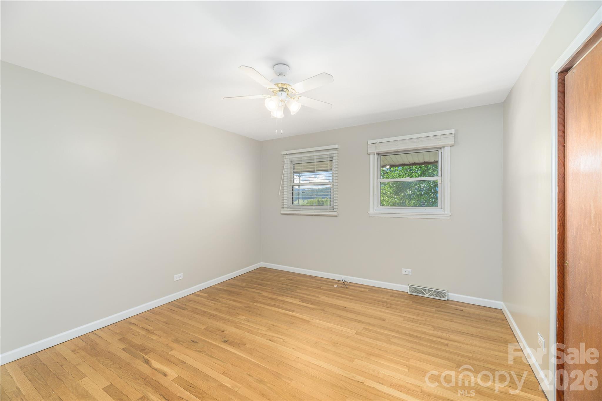 550 Enka Lake Road Property Photo 16
