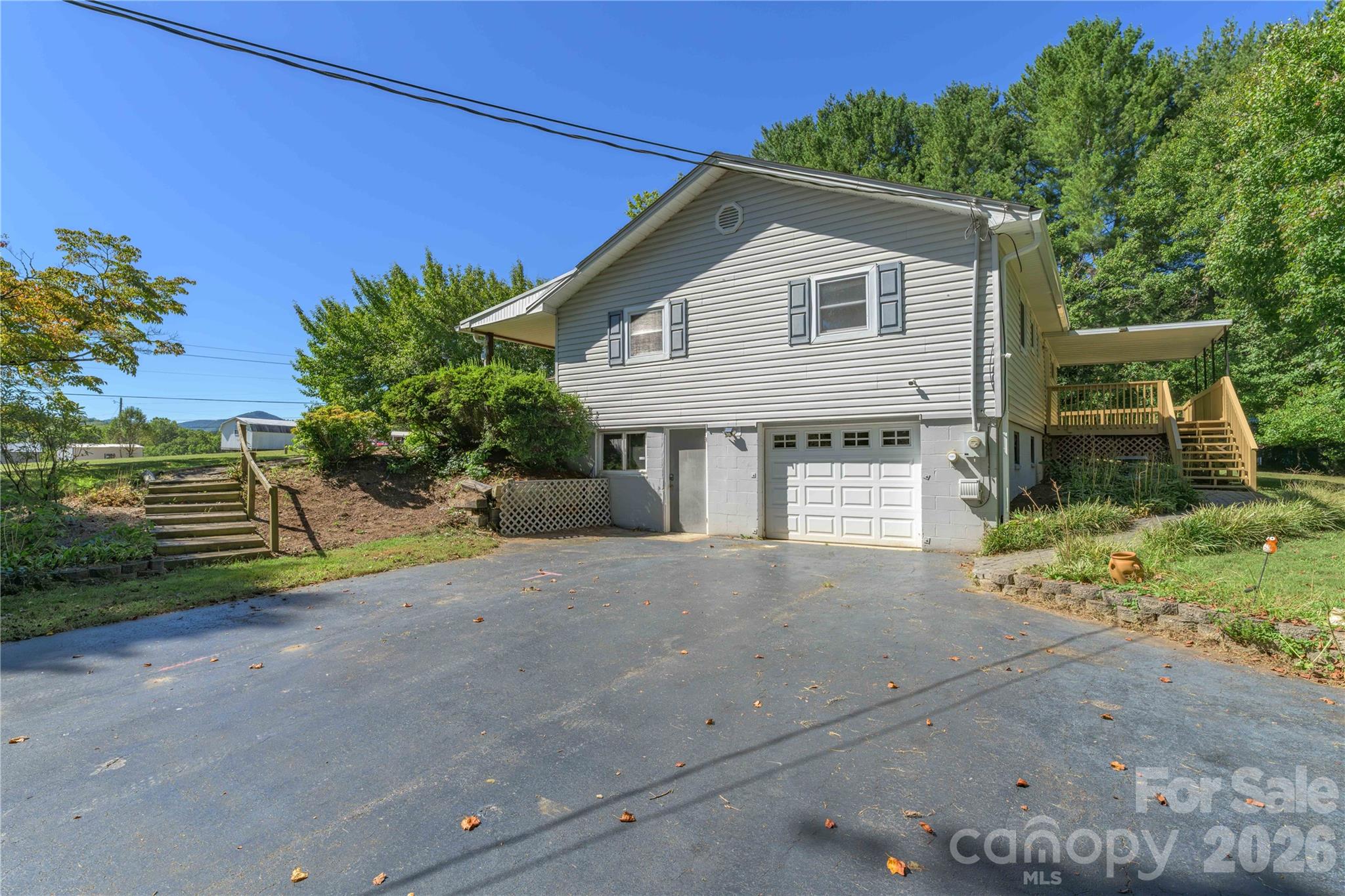 550 Enka Lake Road Property Photo 23