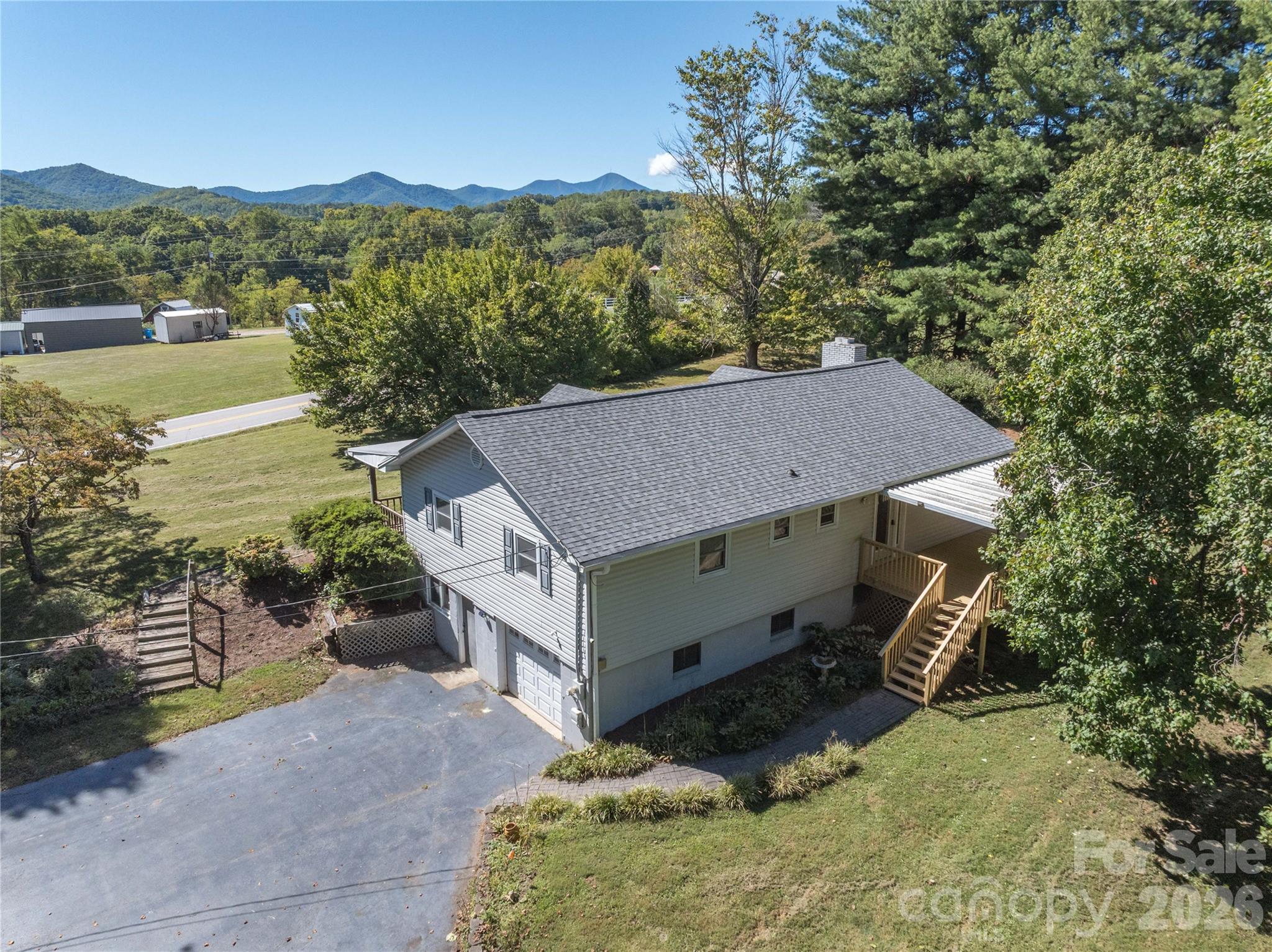 550 Enka Lake Road Property Photo 28