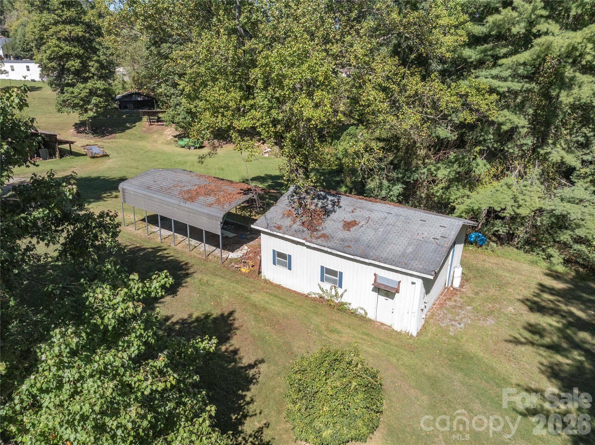 550 Enka Lake Road Property Photo 30