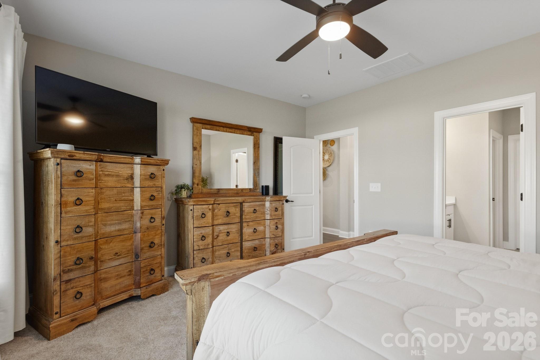 2102 Sabra Street Property Photo 18
