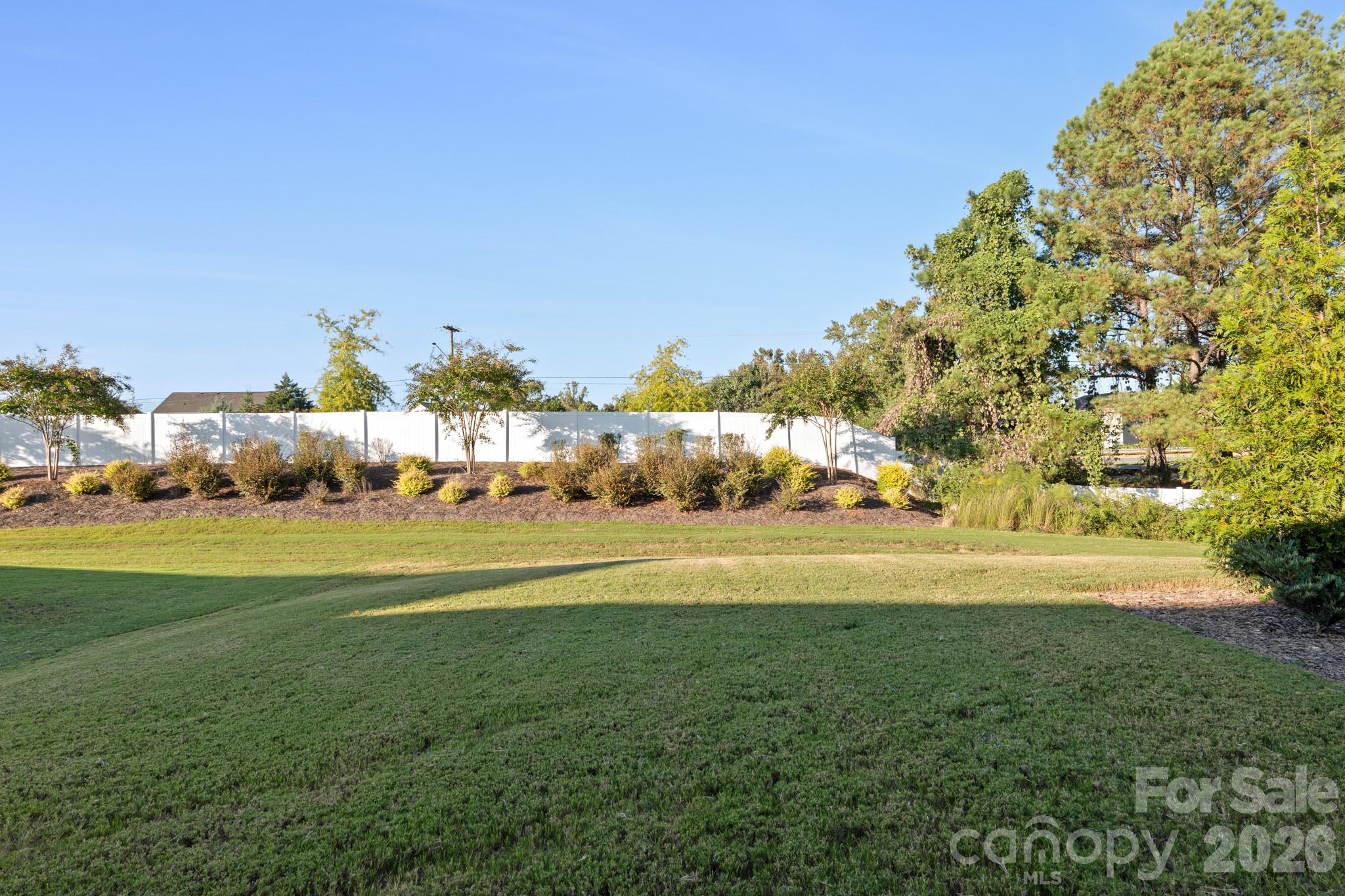 2102 Sabra Street Property Photo 28