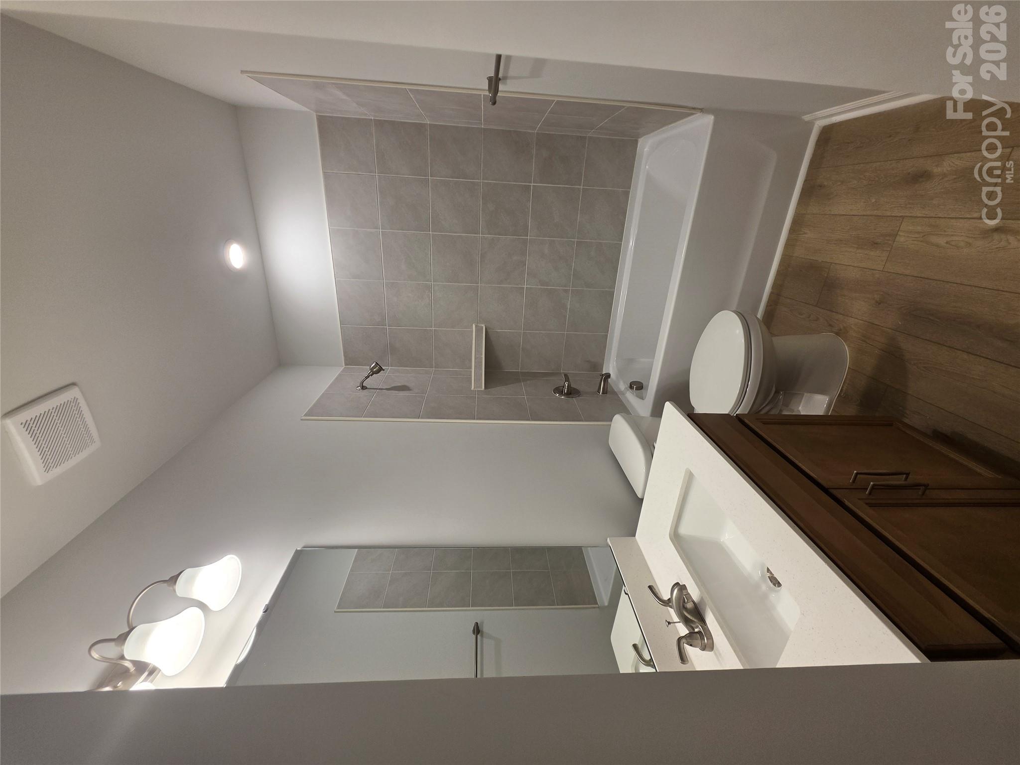 6550 Harlech Street Property Photo 8