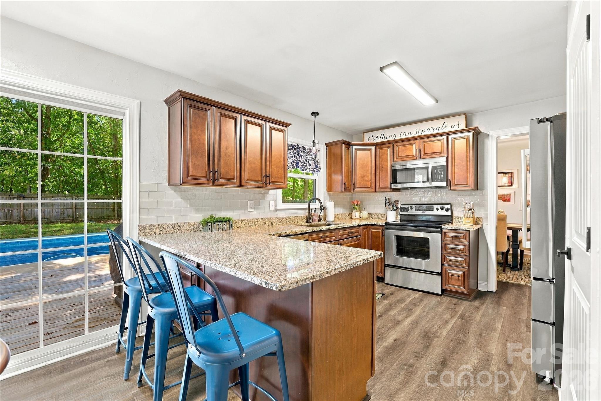 603 Winter Wood Drive Property Photo 11