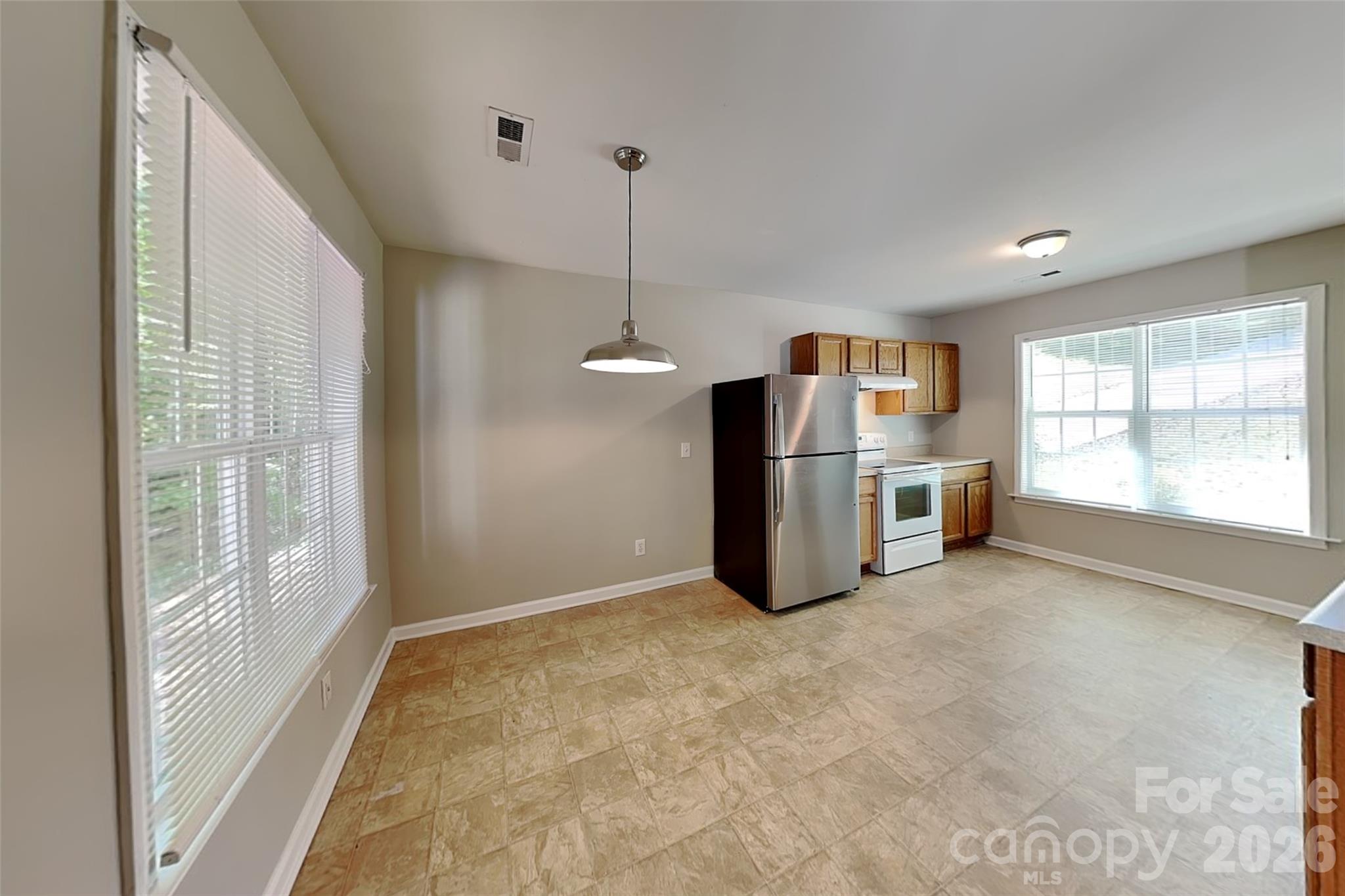 128 Julia Street Property Photo 5