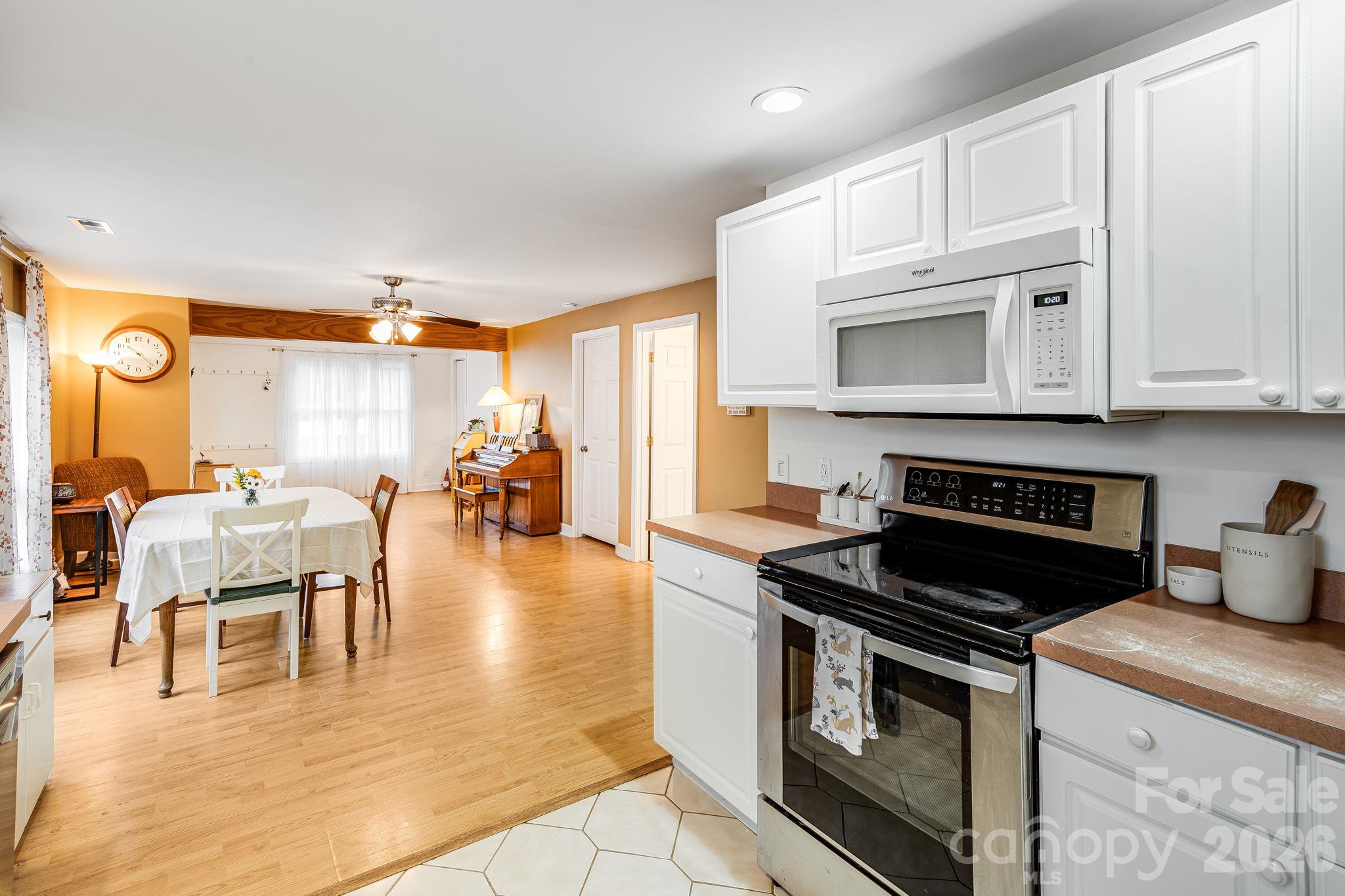 195 Whitmire Road Property Photo 9