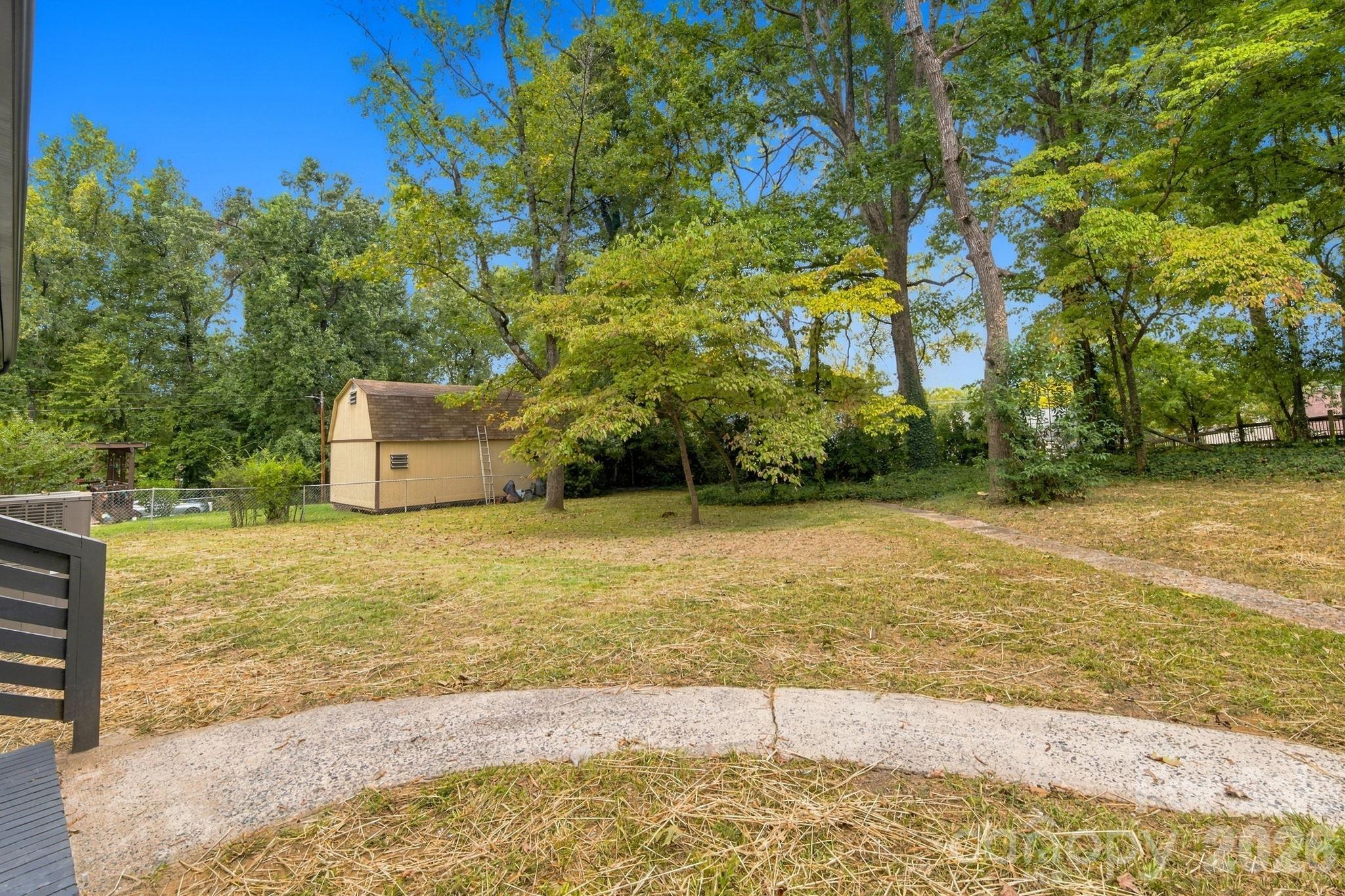 214 Dalewood Avenue Property Photo 26