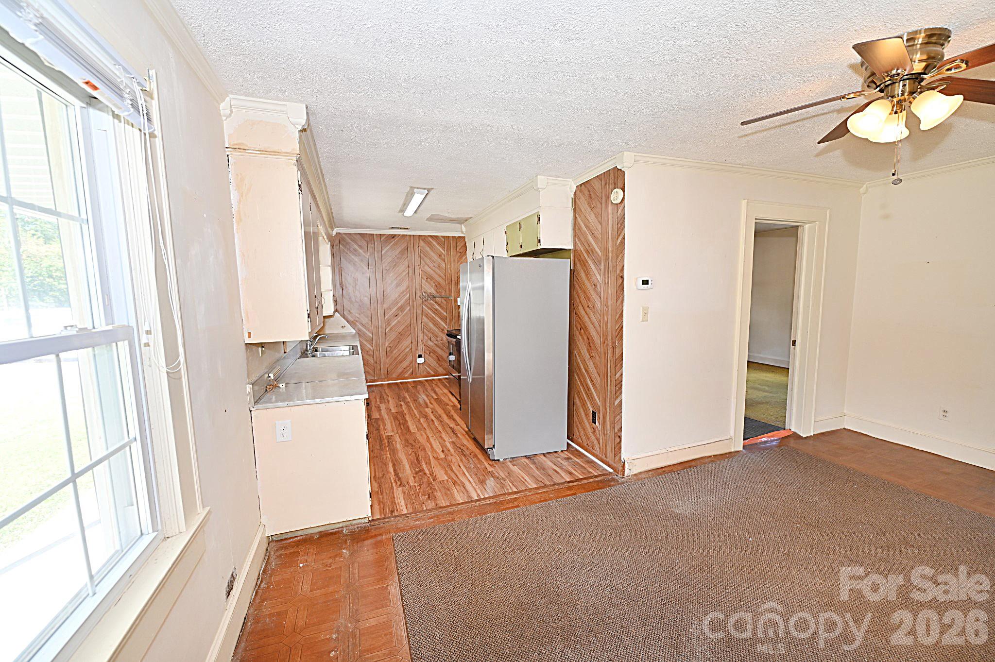 3383 Evans Drive Property Photo 8