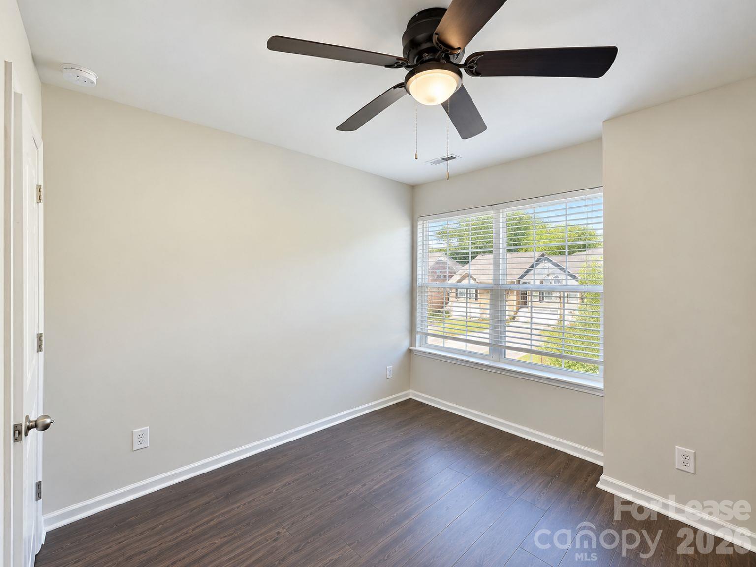 7431 Sienna Heights Place Property Photo 13