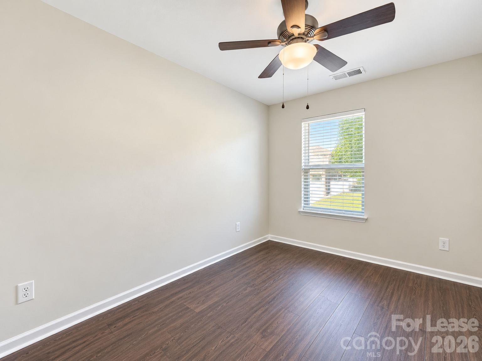 7431 Sienna Heights Place Property Photo 16