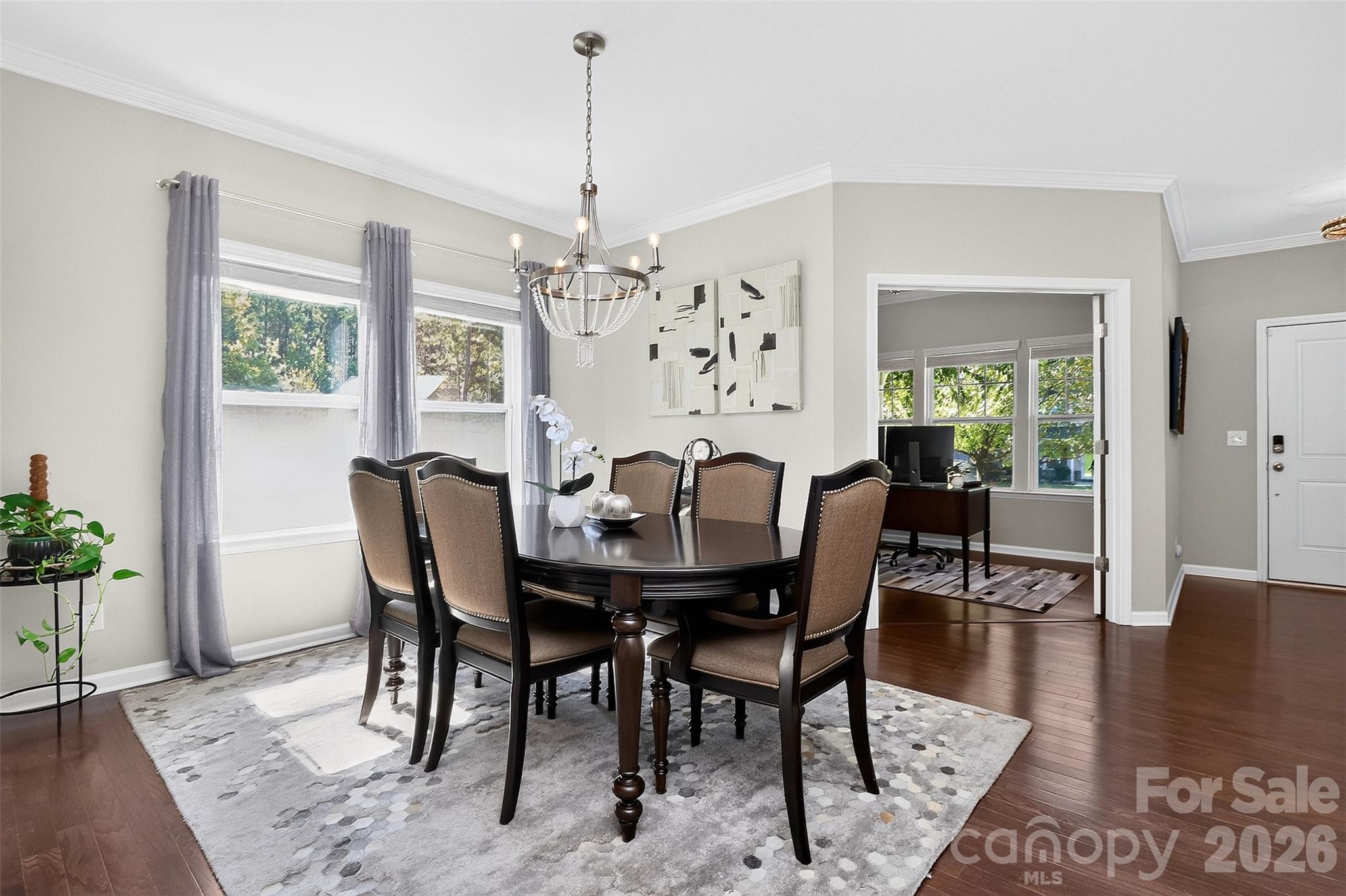8122 Mossy Rock Road Property Photo 6