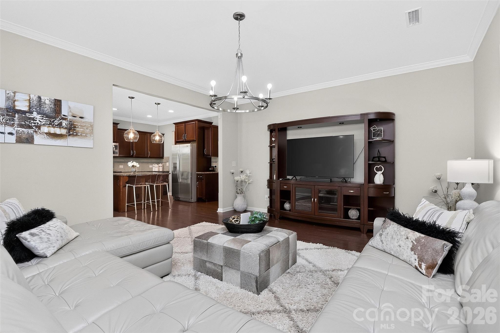 8122 Mossy Rock Road Property Photo 13